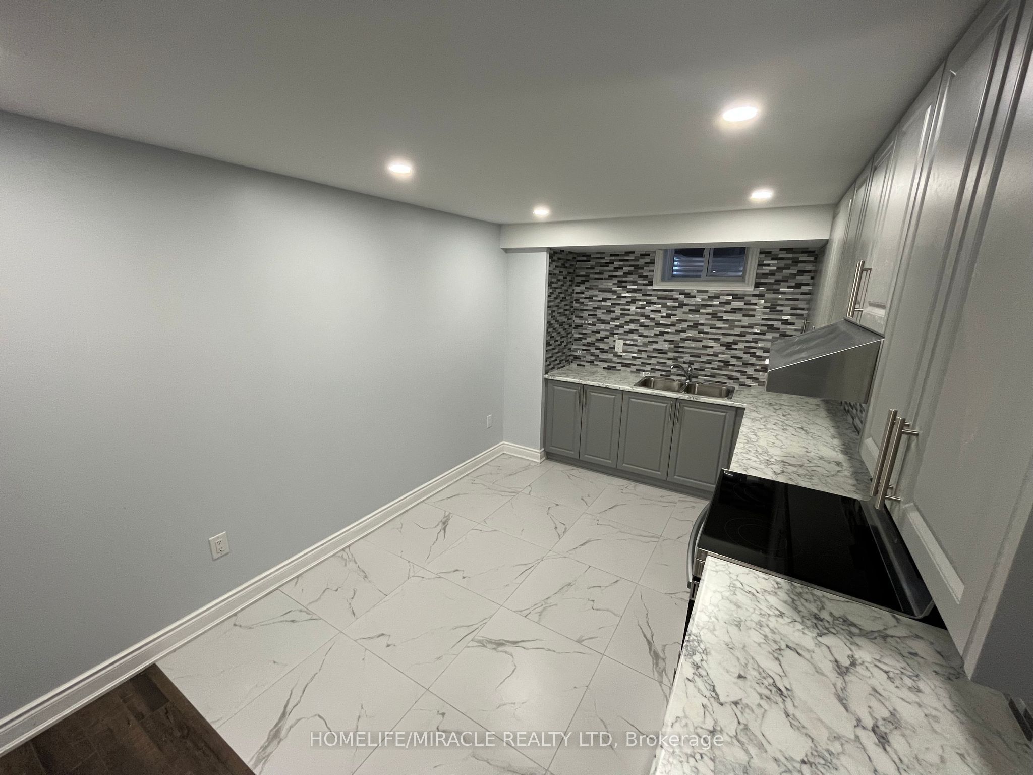 MLS #W12438611 image #15