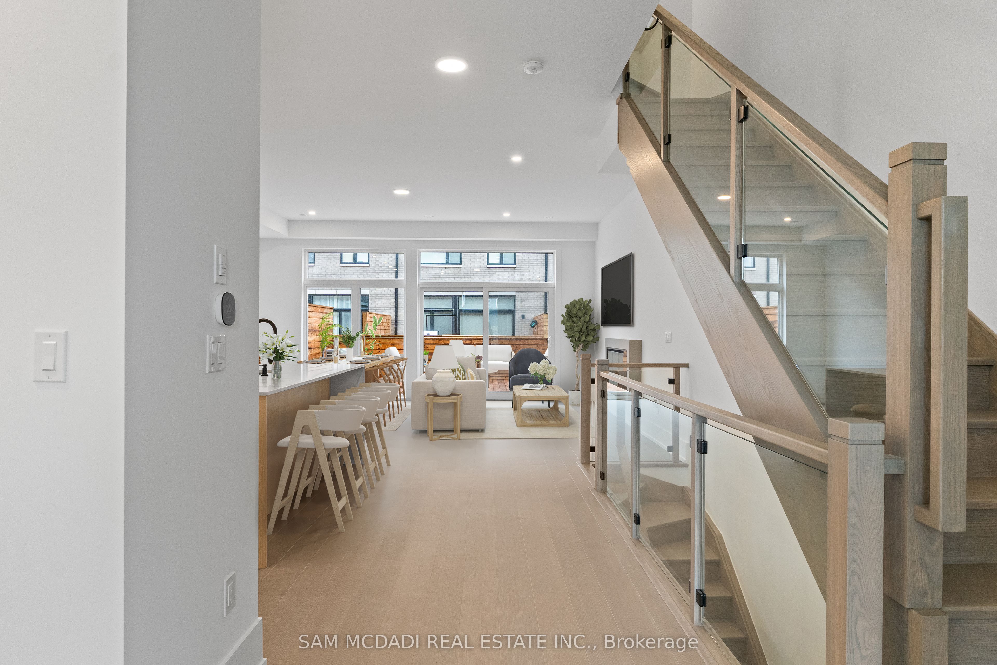 MLS #W12439473 image #5