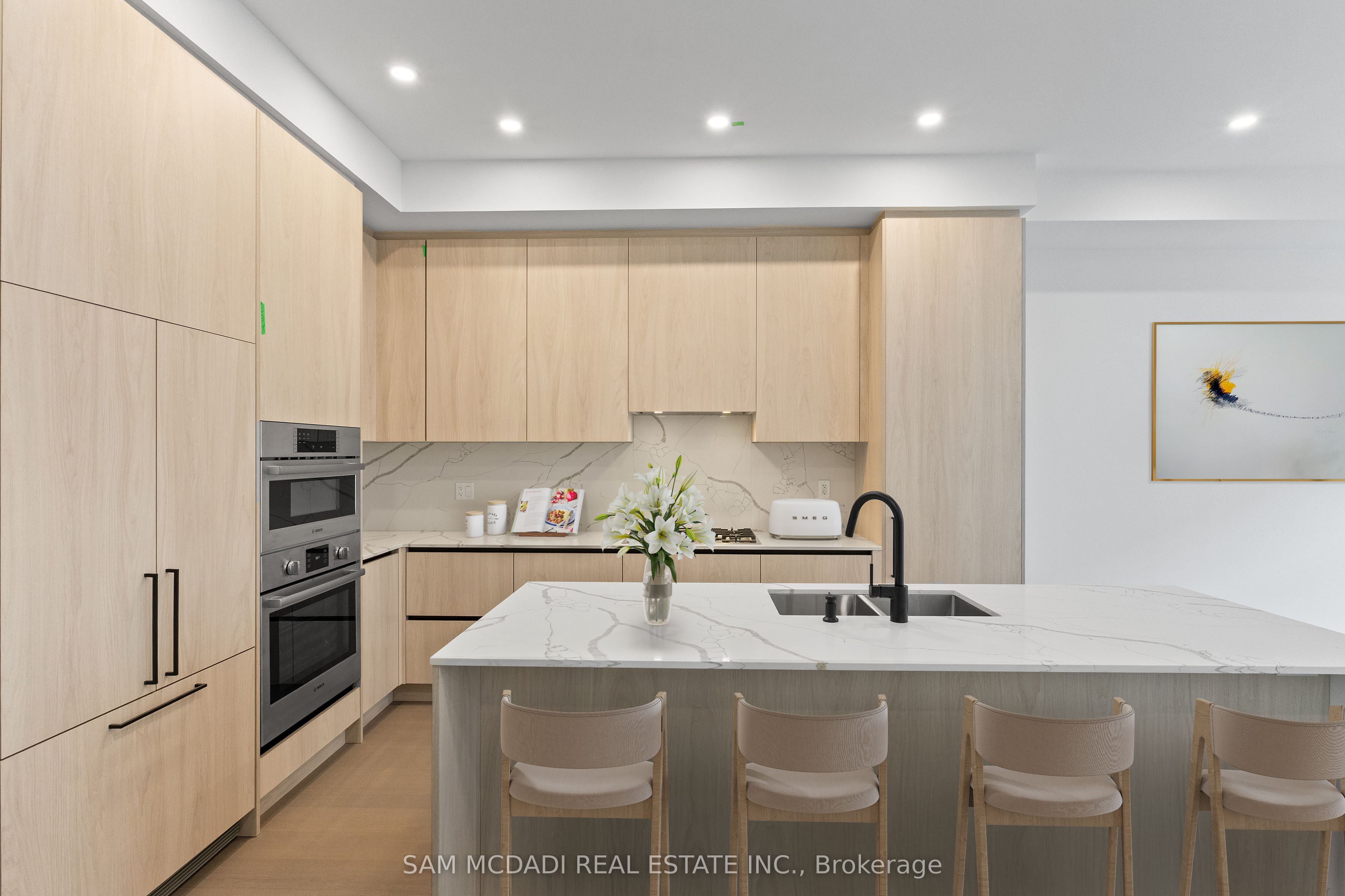 MLS #W12439473 image #6