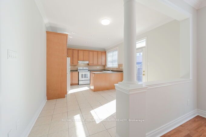 MLS #W12439576 image #11