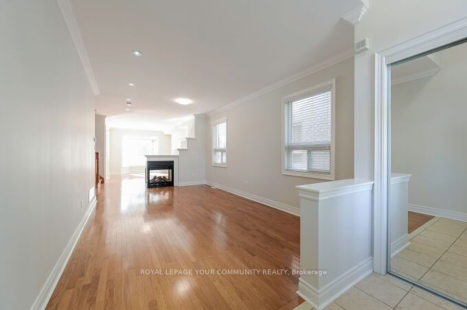 MLS #W12439576 image #4