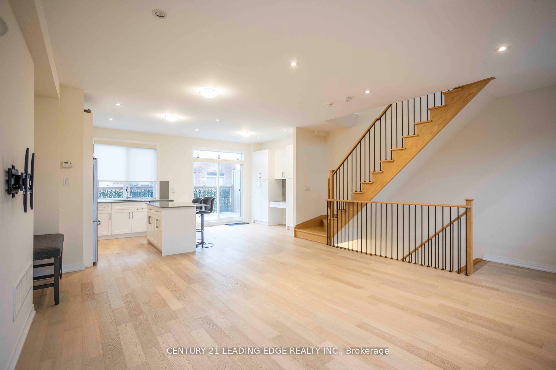 MLS #W12439637 image #18