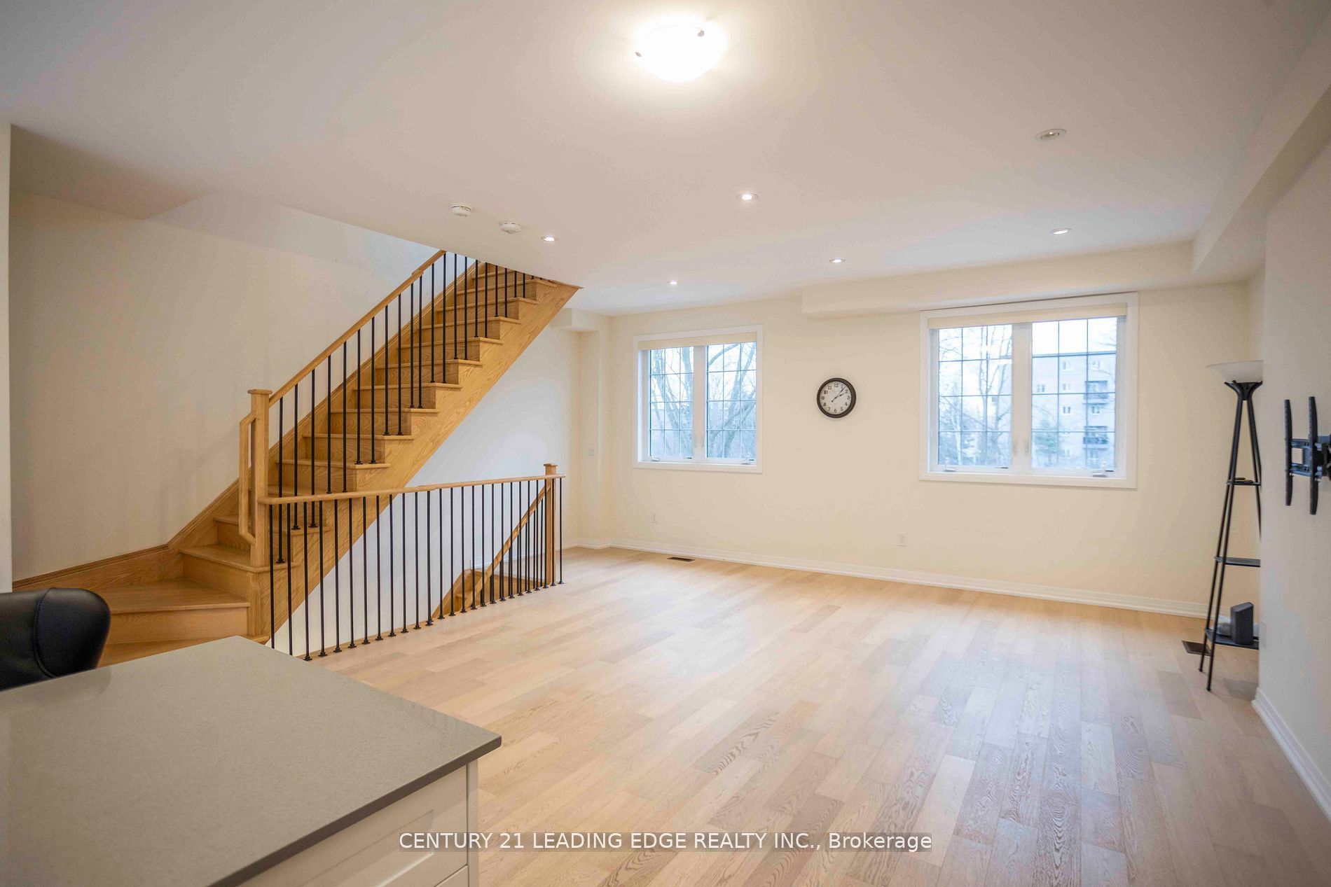 MLS #W12439637 image #26