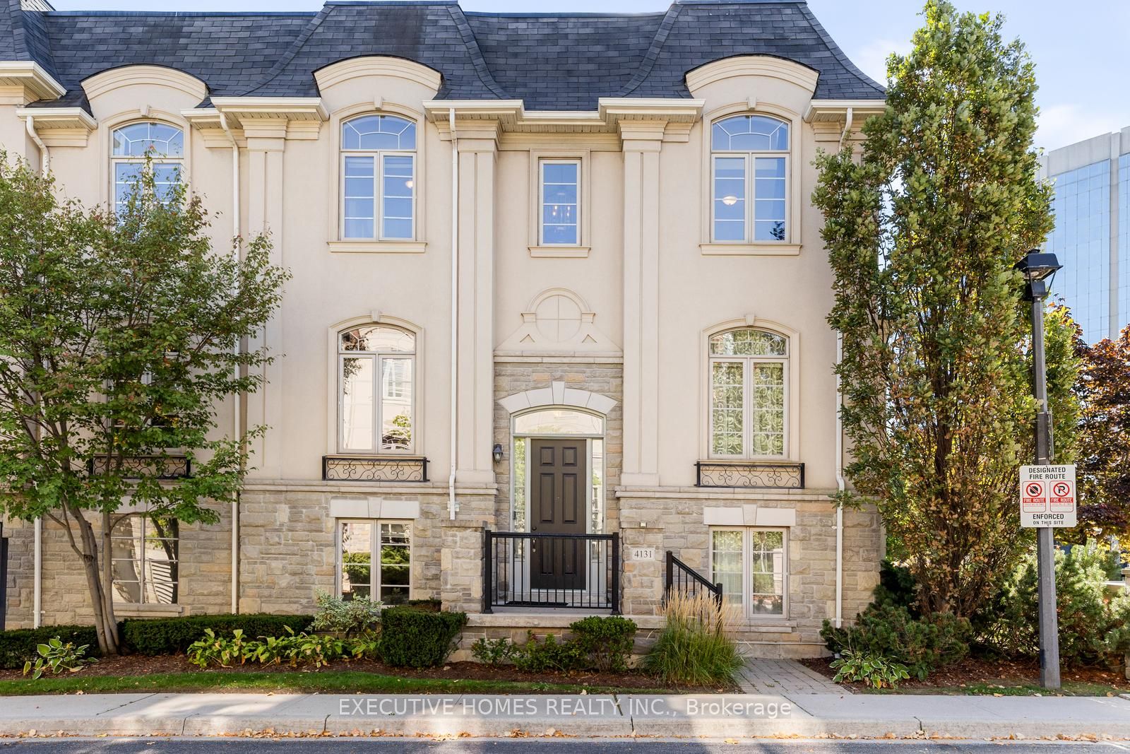 MLS #W12442106 image #1