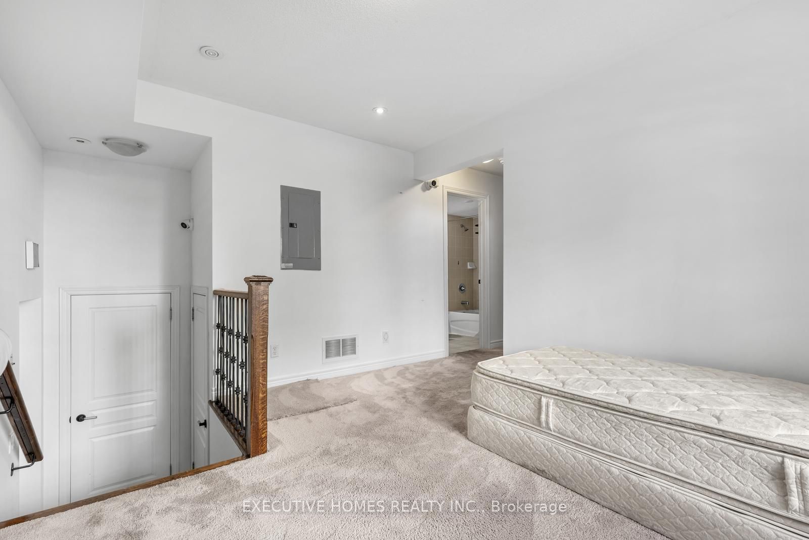 MLS #W12442106 image #31