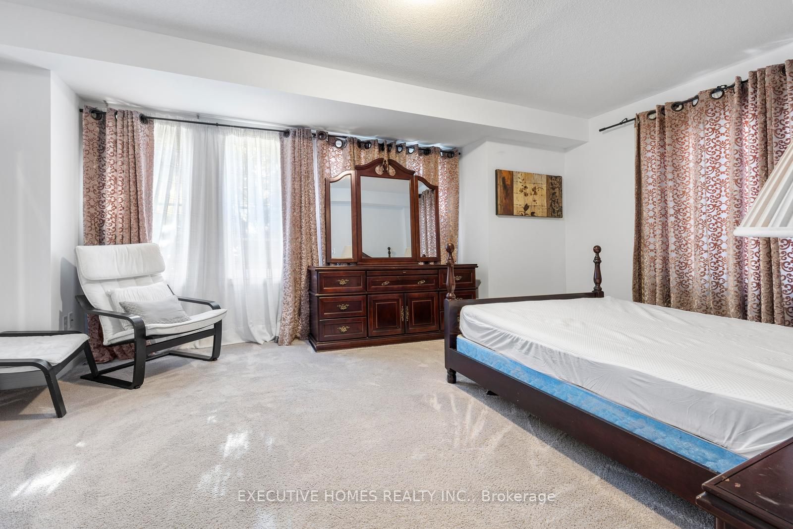 MLS #W12442106 image #32