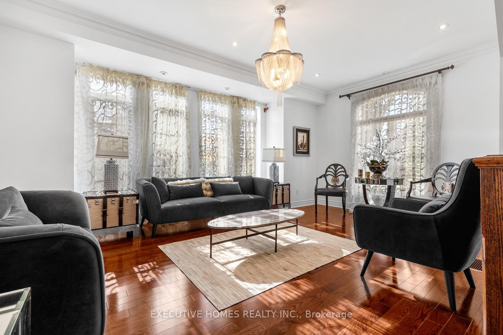 MLS #W12442106 image #4