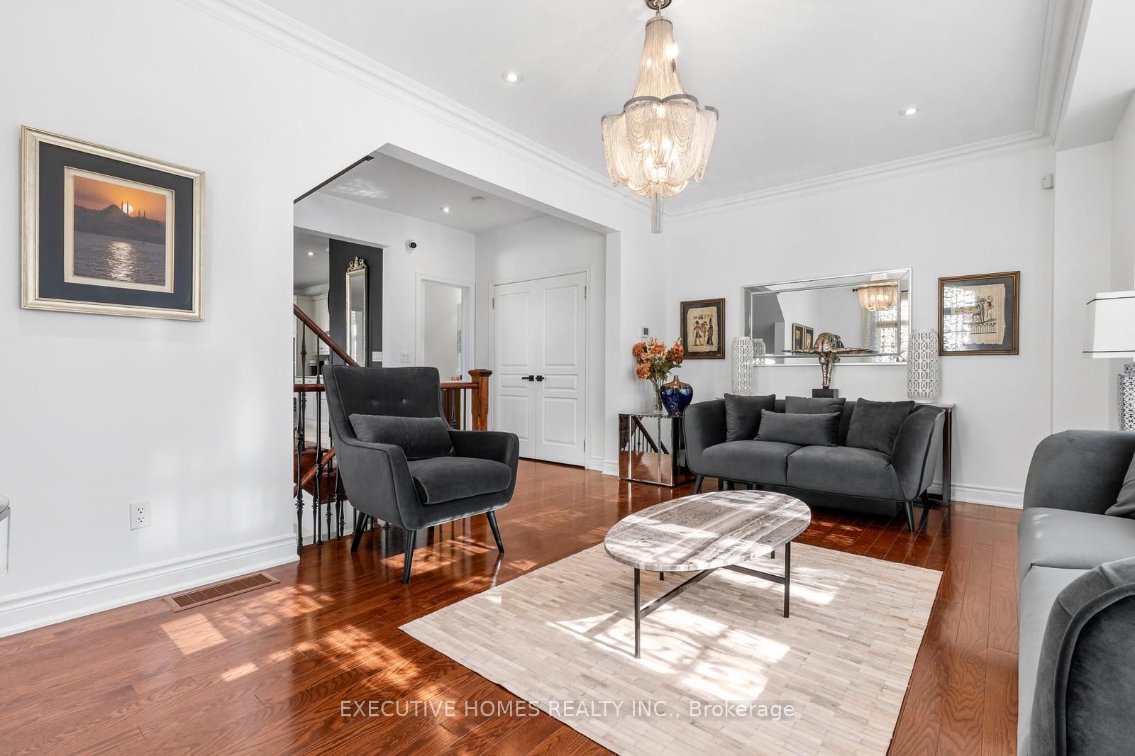 MLS #W12442106 image #6