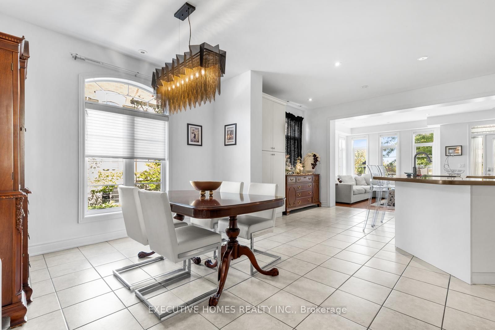 MLS #W12442106 image #7