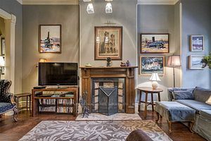 MLS #W12443287 image #3