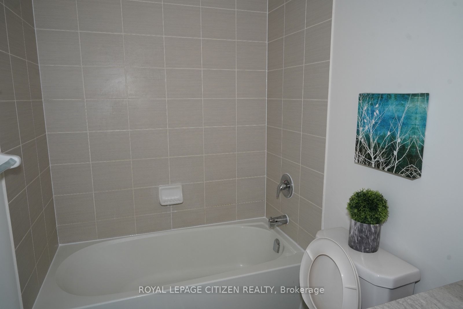 MLS #W12443555 image #29