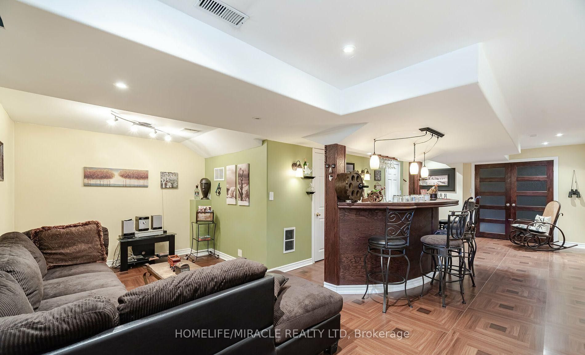 MLS #W12378196 image #36