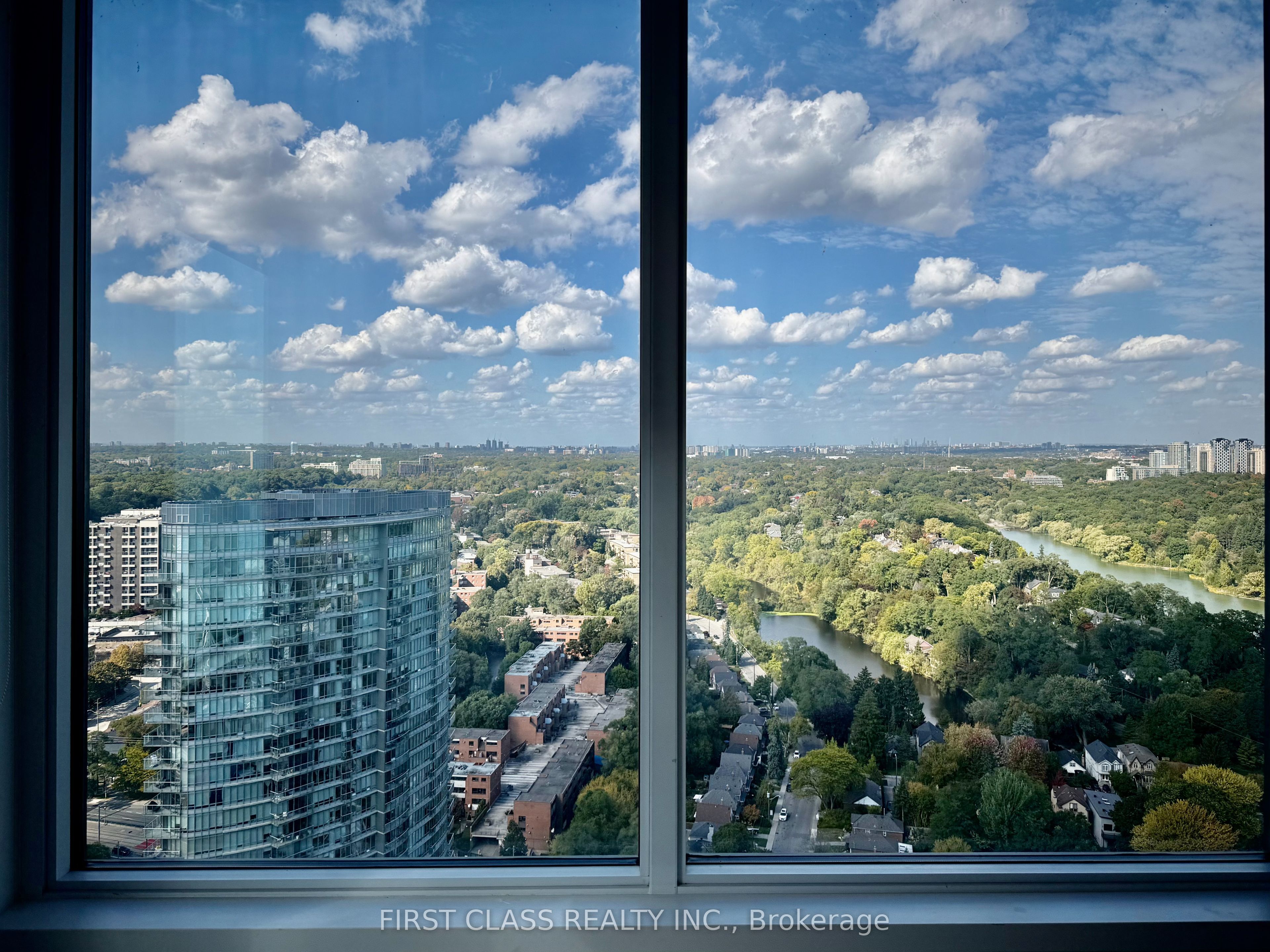 MLS #W12446005 image #12