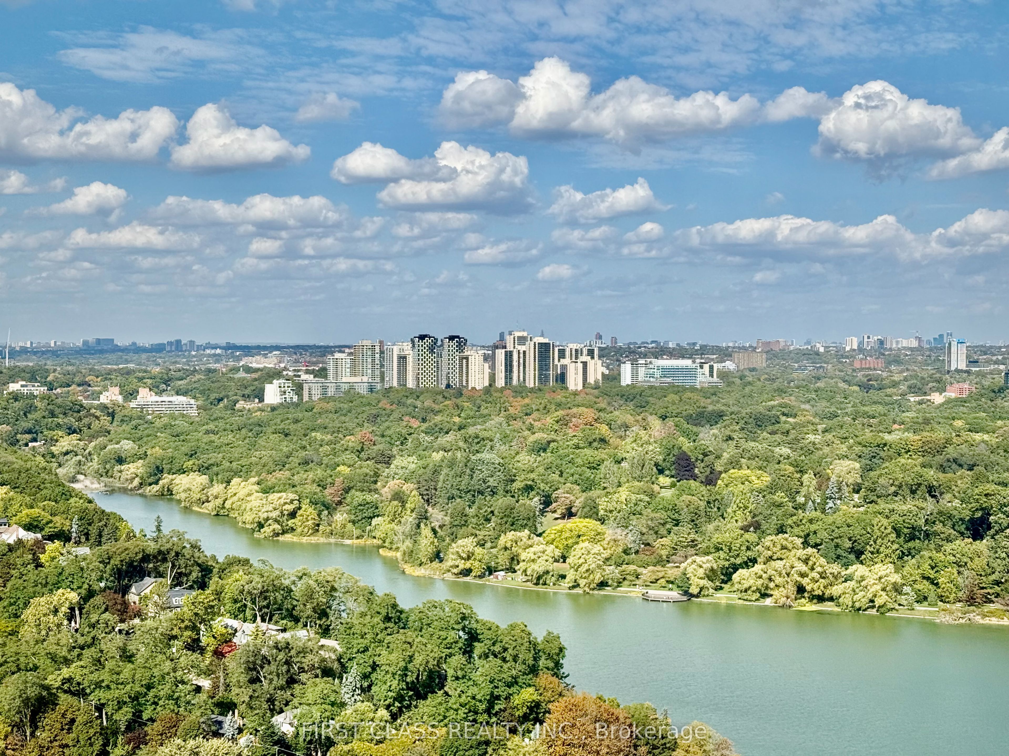 MLS #W12446005 image #22