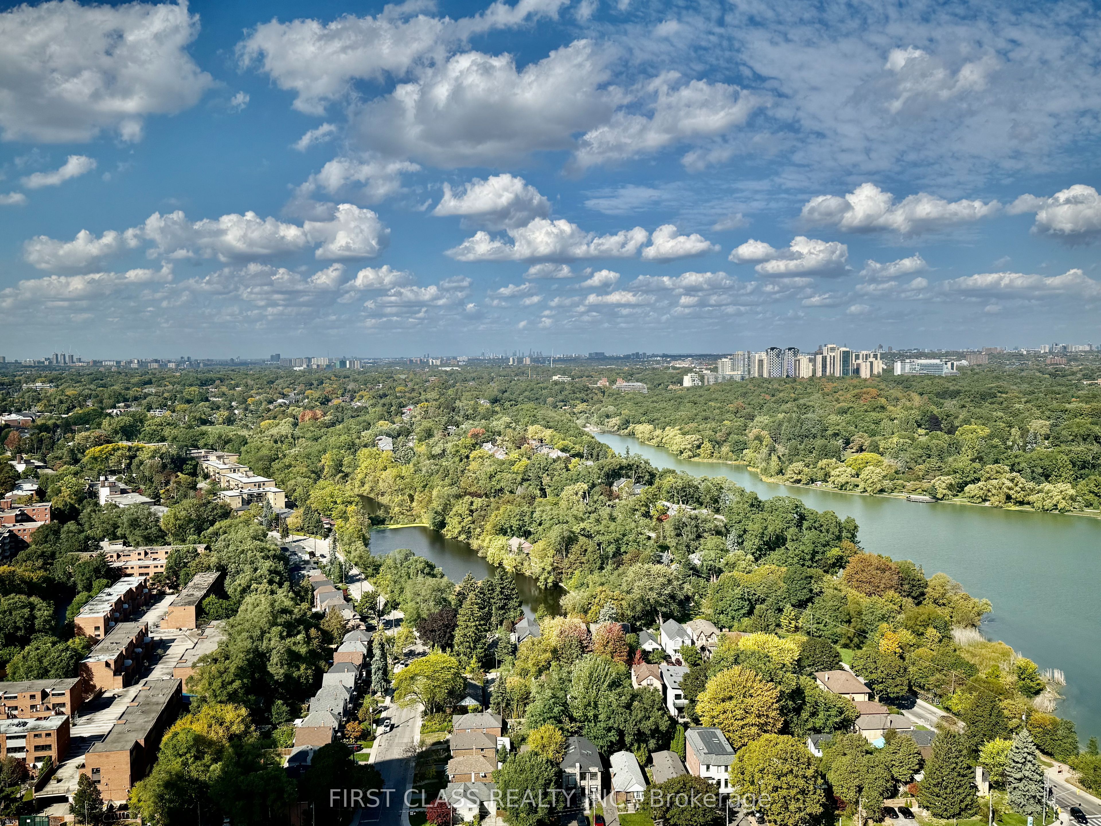 MLS #W12446005 image #23