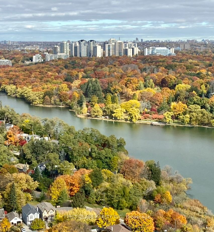 MLS #W12446005 image #25