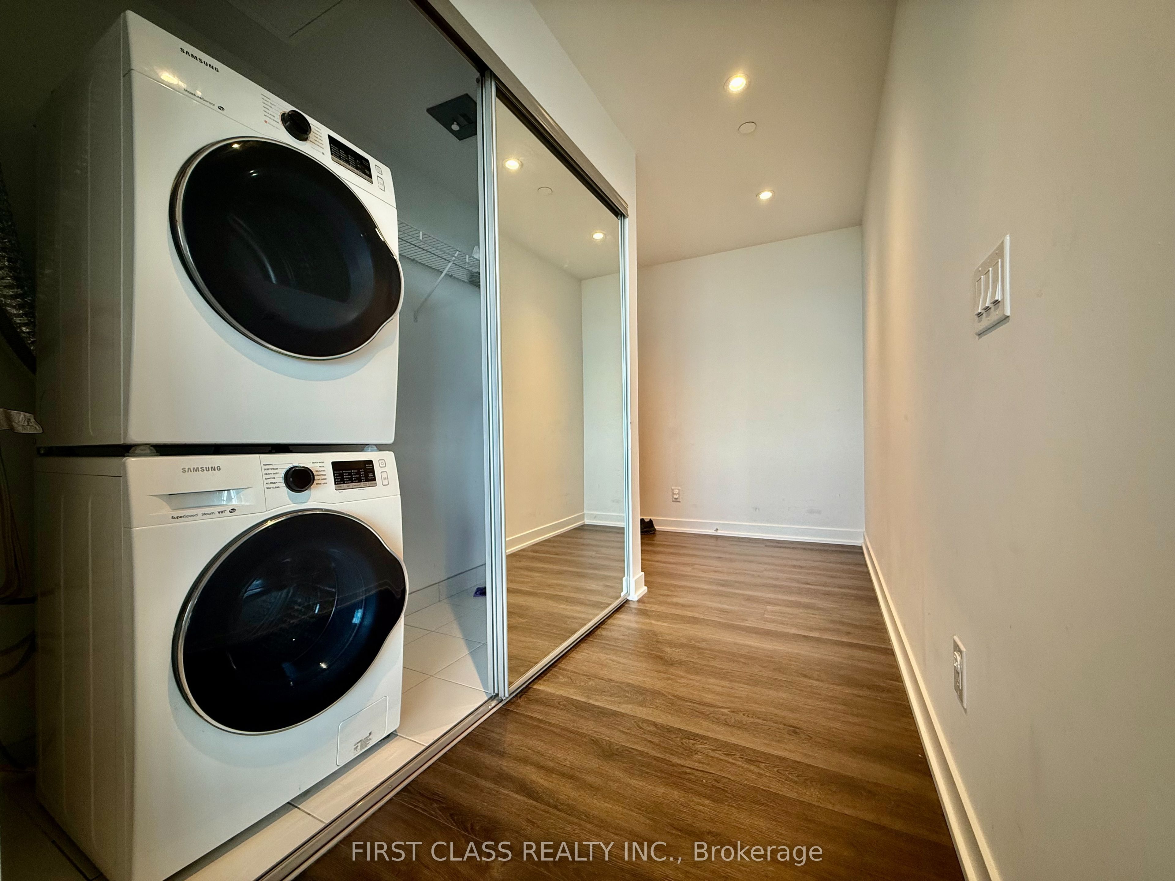 MLS #W12446005 image #3