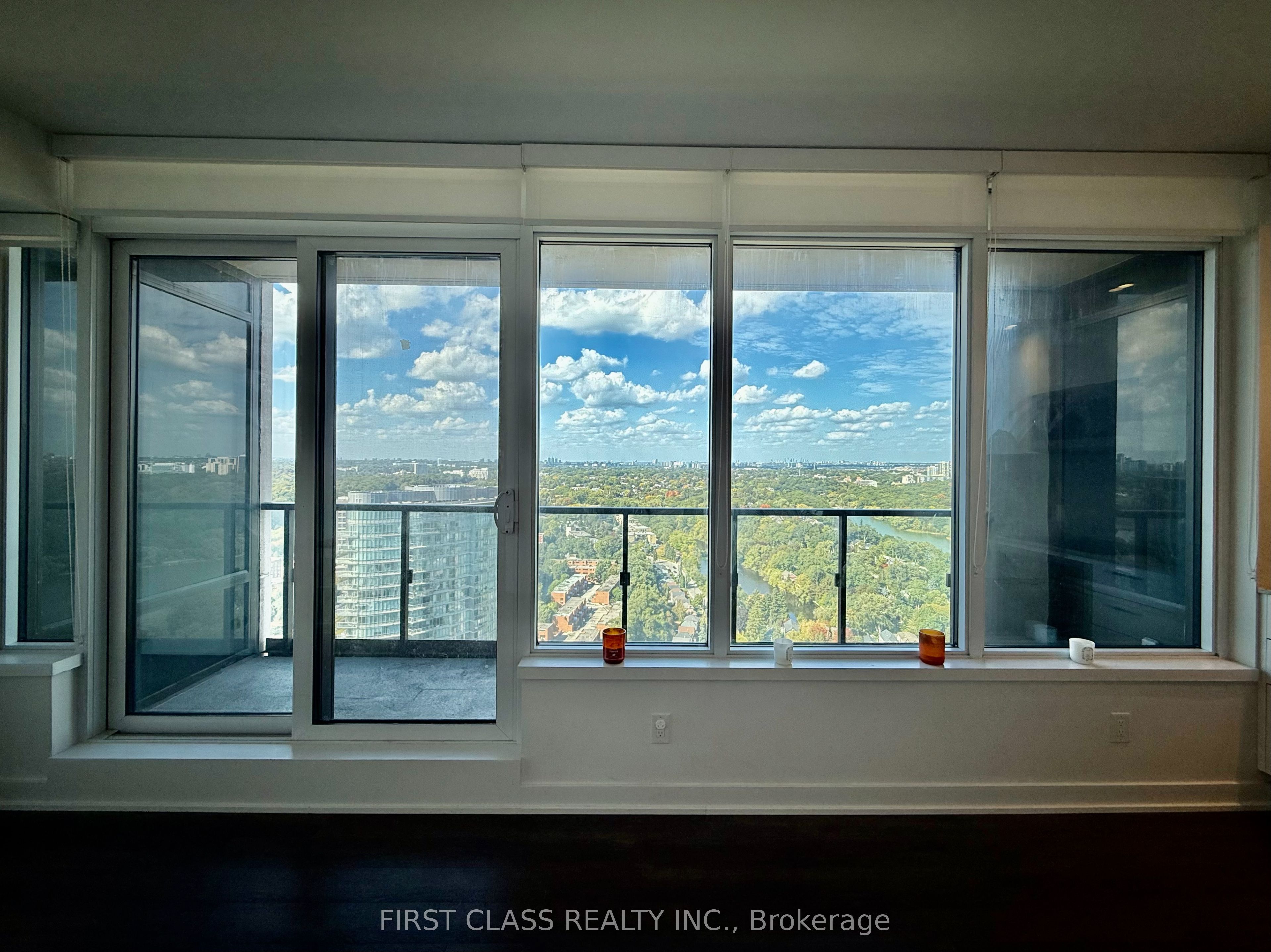 MLS #W12446005 image #5