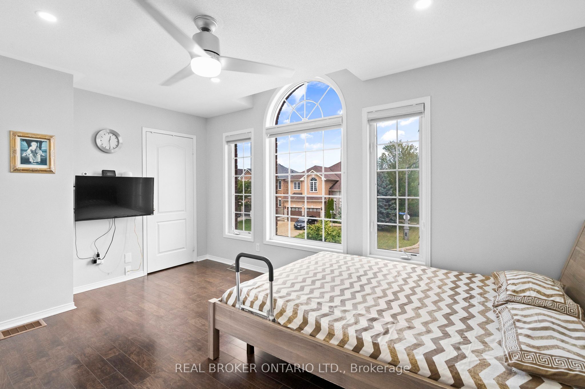 MLS #W12446021 image #26