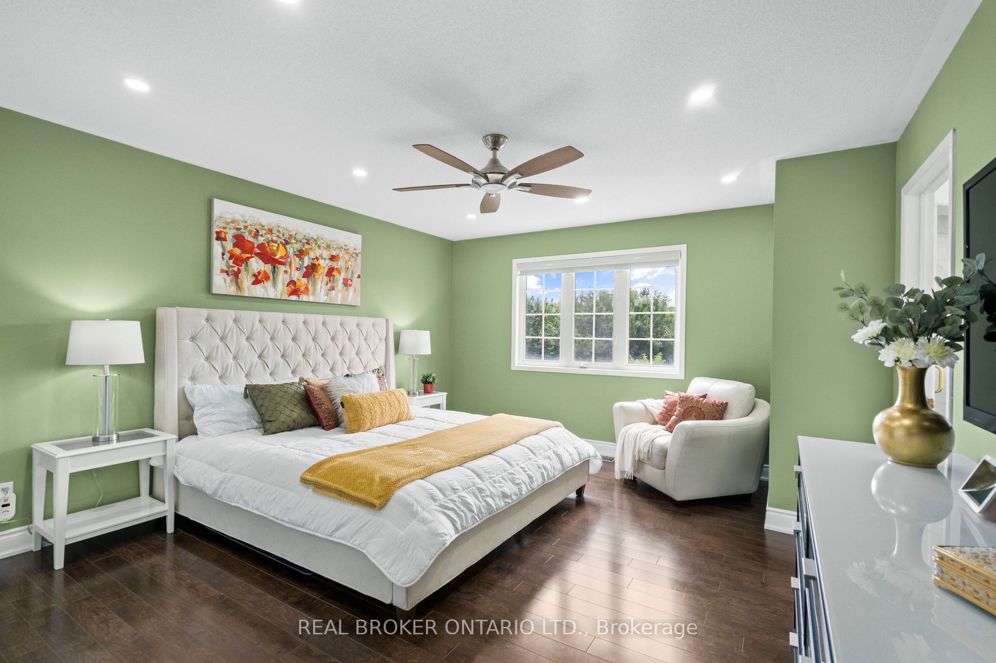 MLS #W12446021 image #30