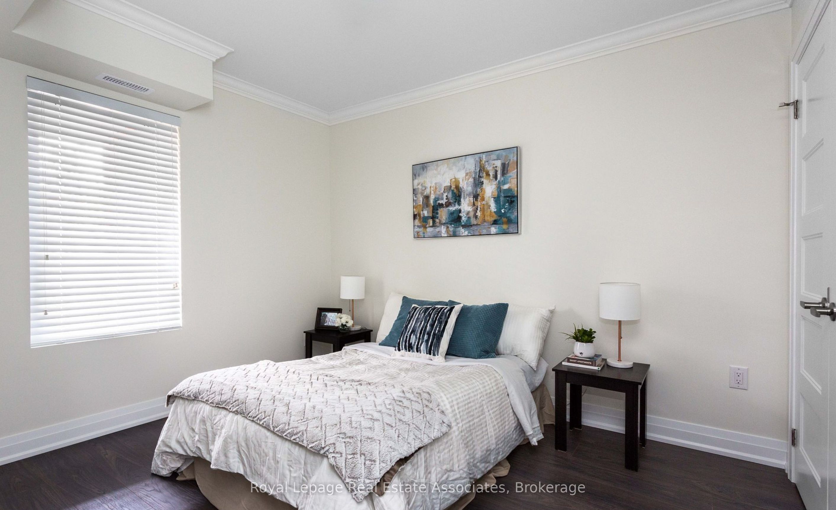 MLS #W12446628 image #13