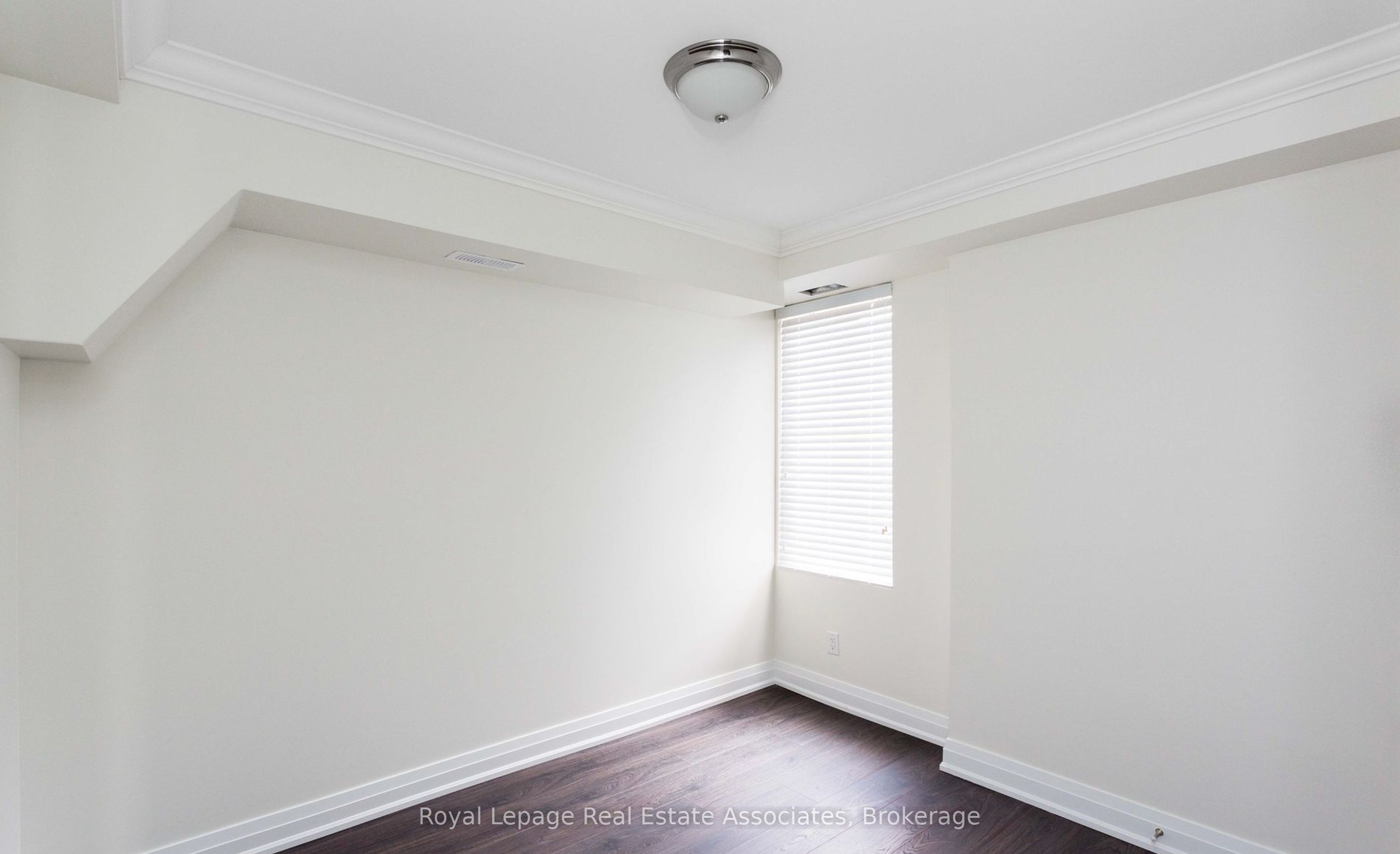 MLS #W12446628 image #16