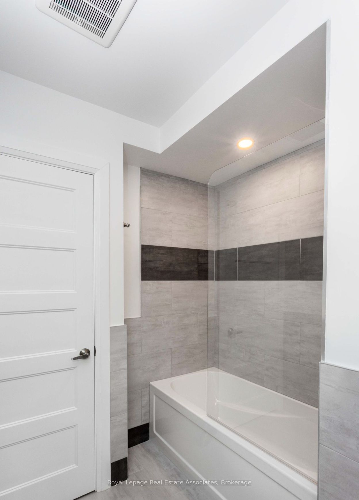 MLS #W12446628 image #20