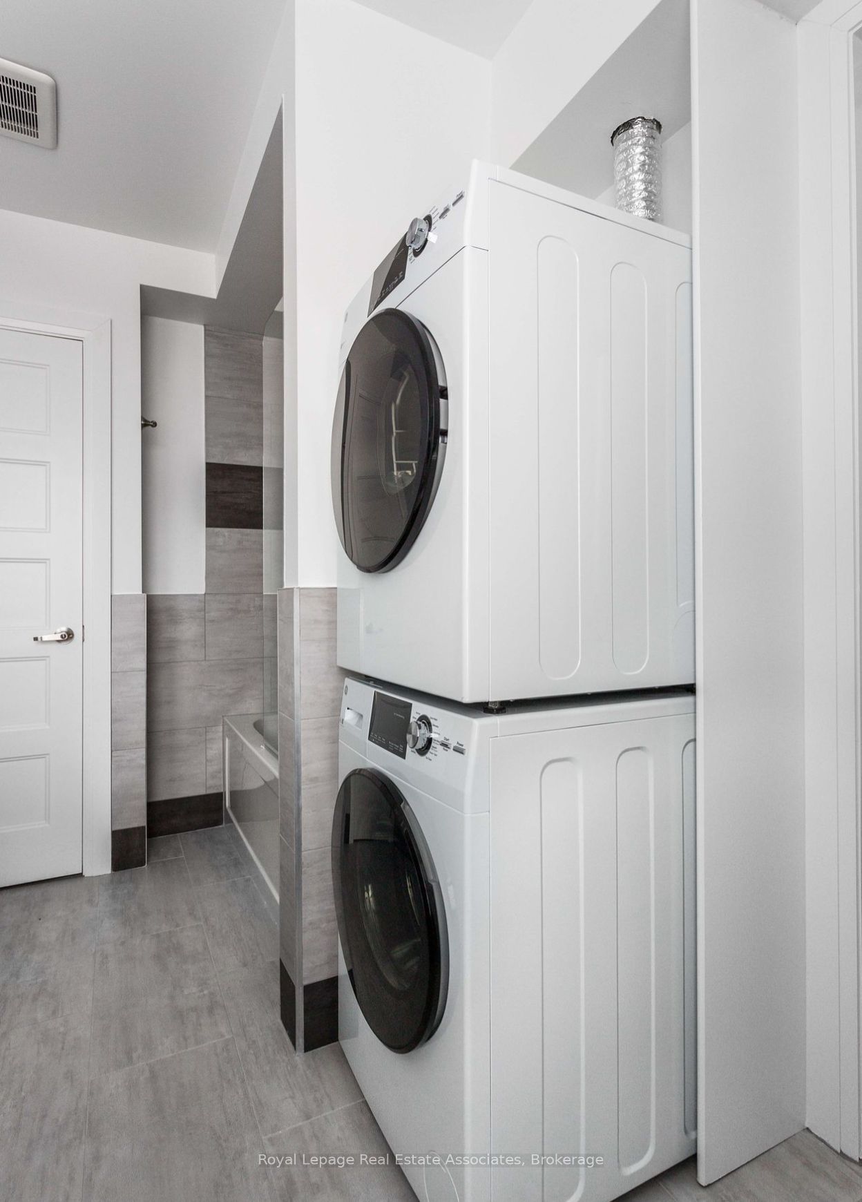 MLS #W12446628 image #21