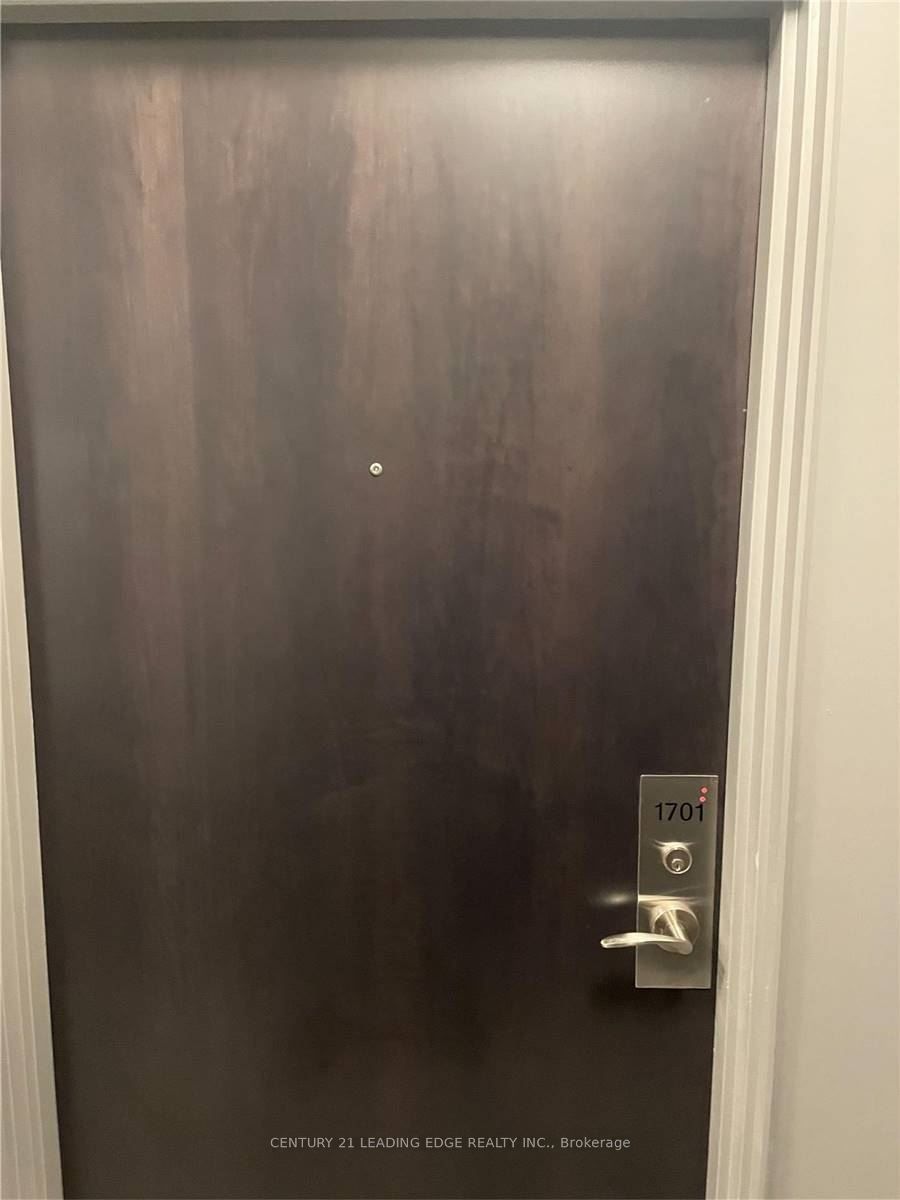 MLS #W12446967 image #2