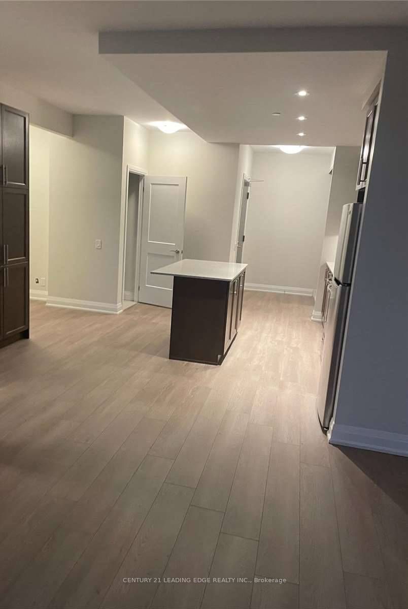 MLS #W12446967 image #6