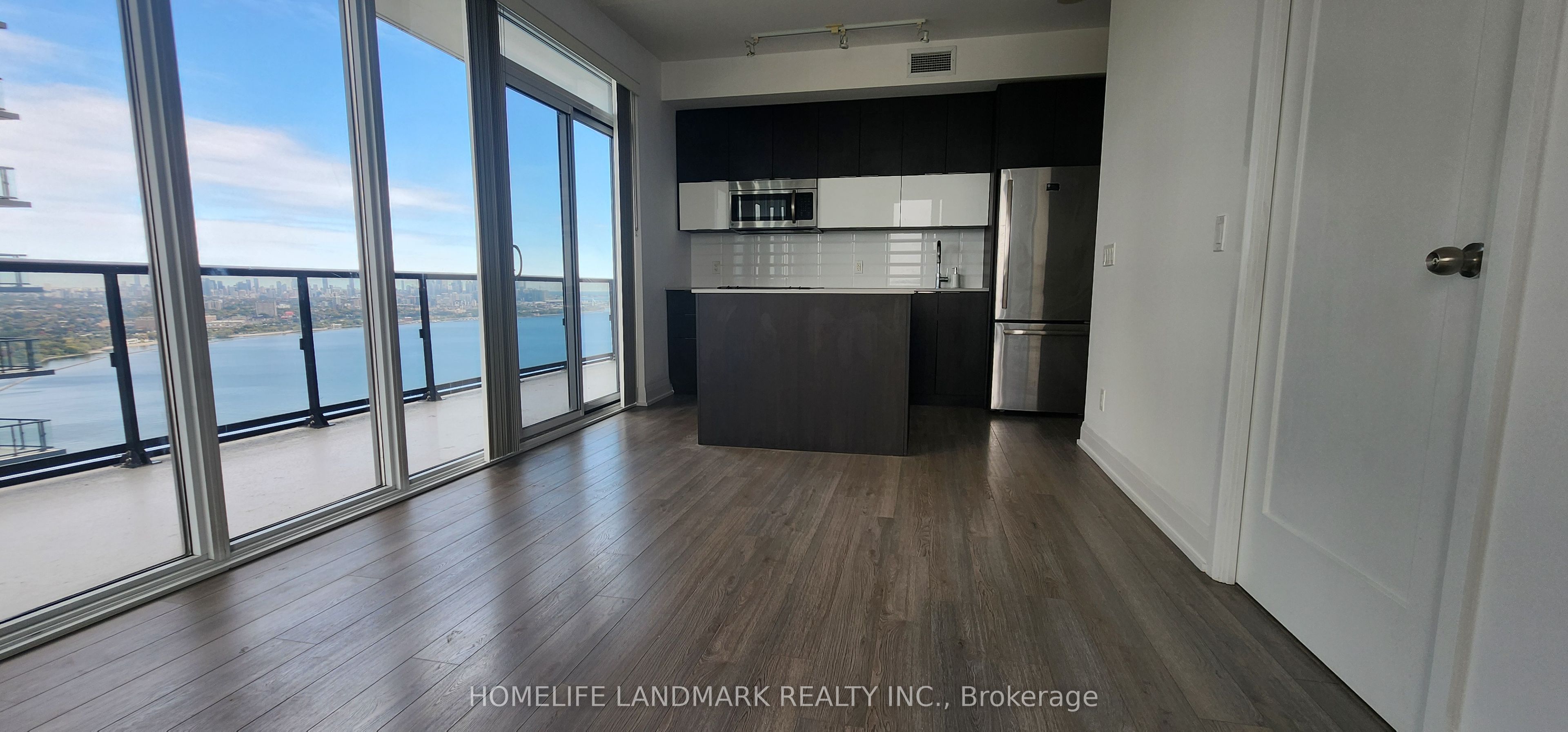 MLS #W12448147 image #14