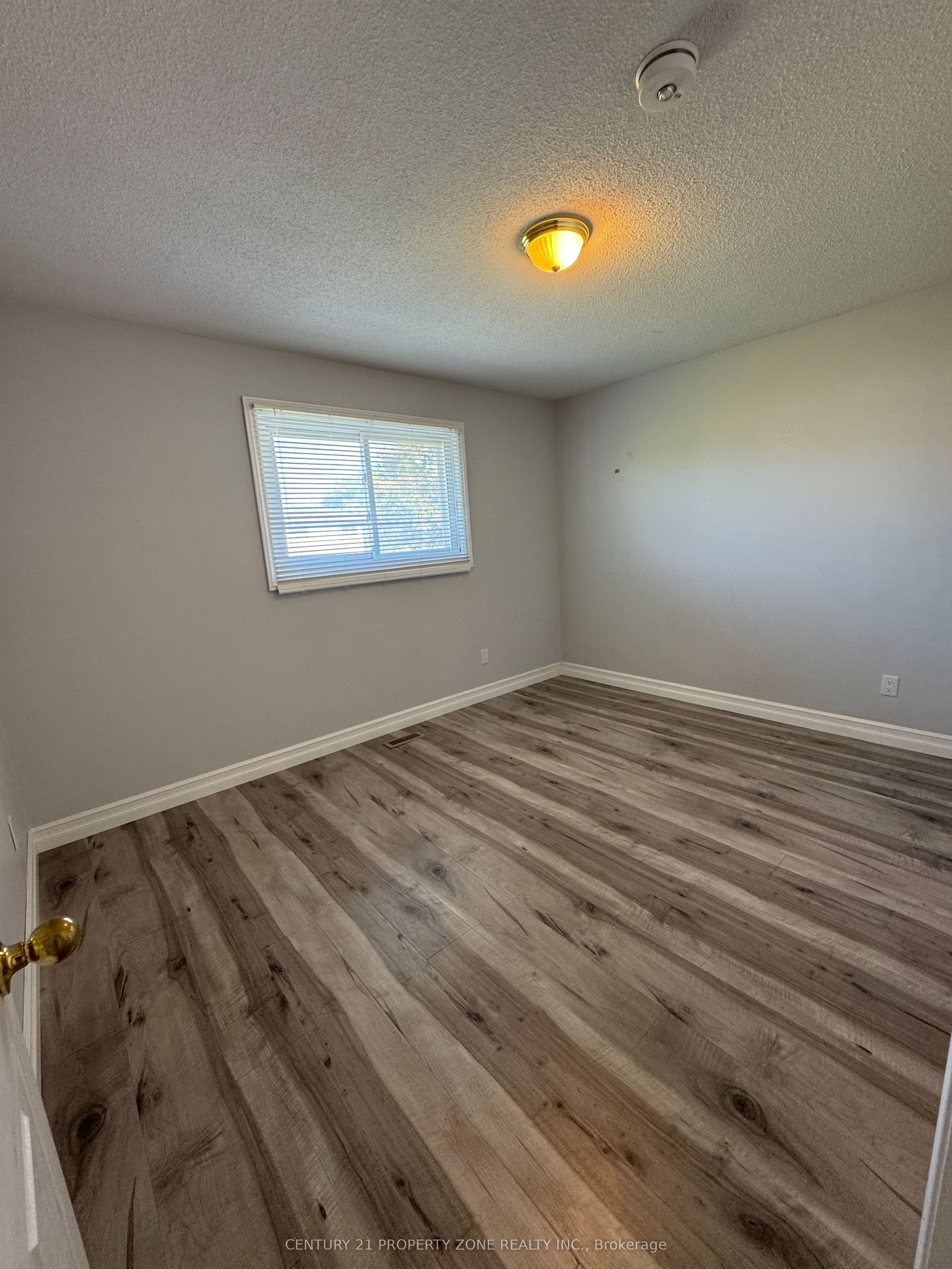 MLS #W12449085 image #16