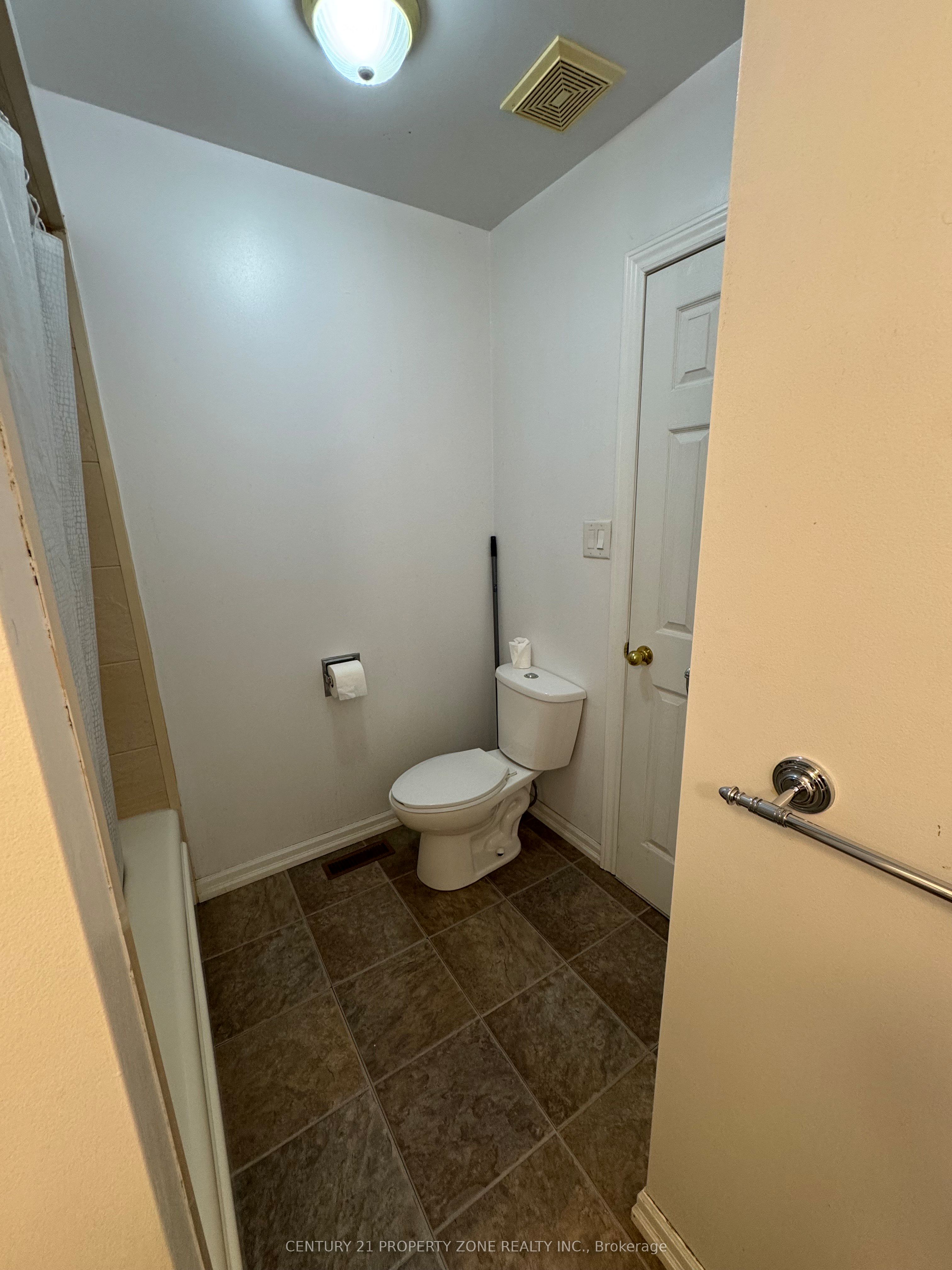 MLS #W12449085 image #8