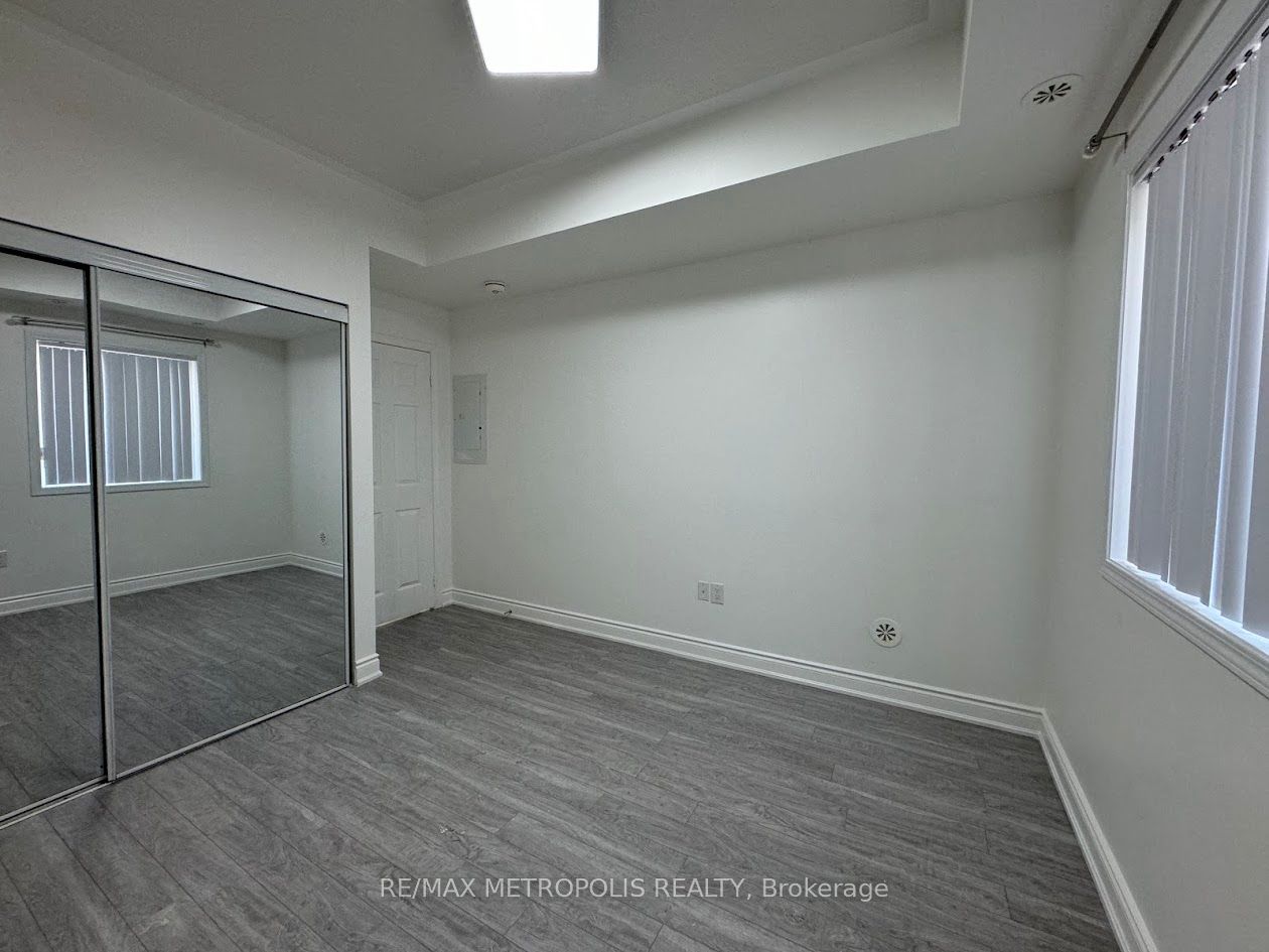 MLS #W12449392 image #25