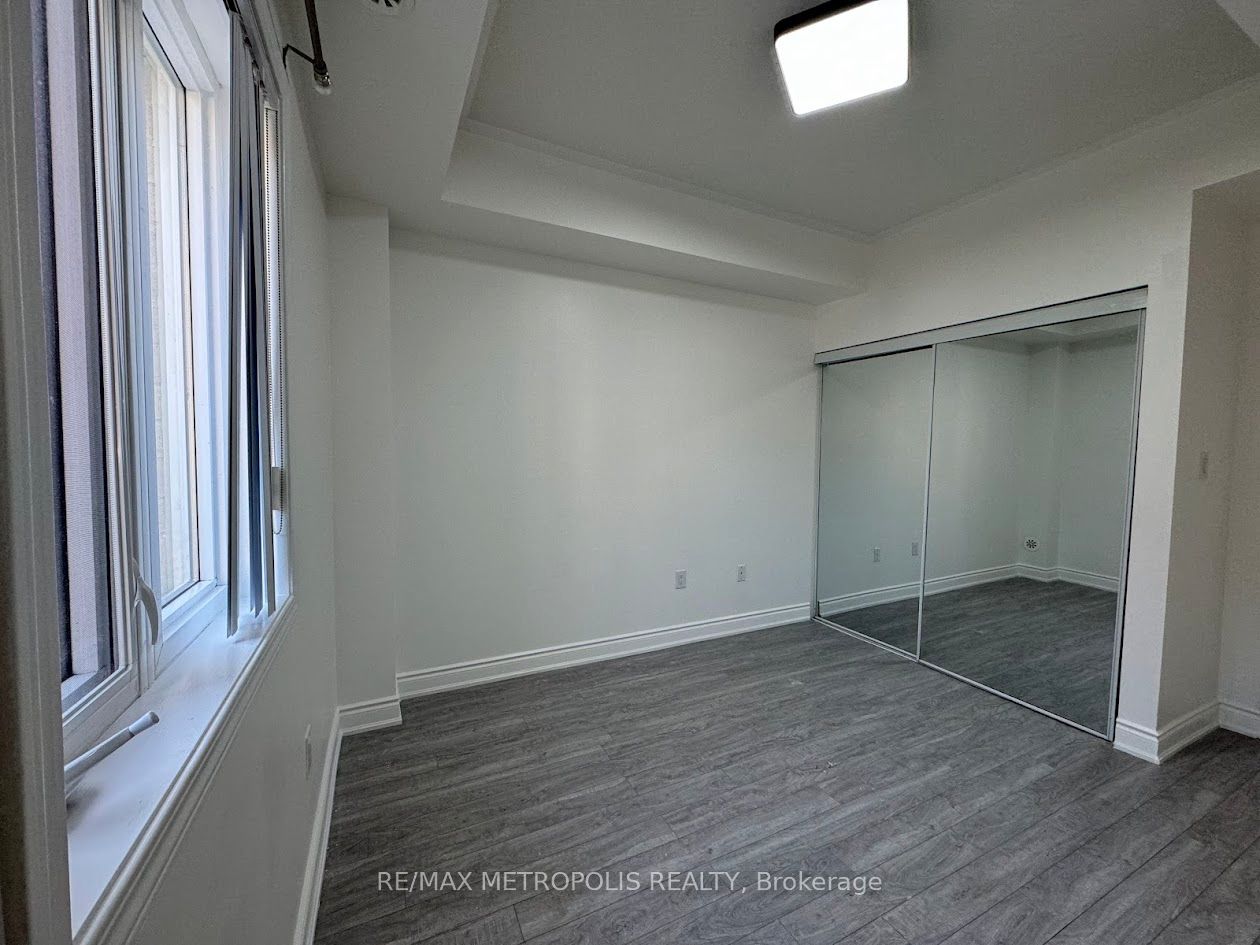 MLS #W12449392 image #26