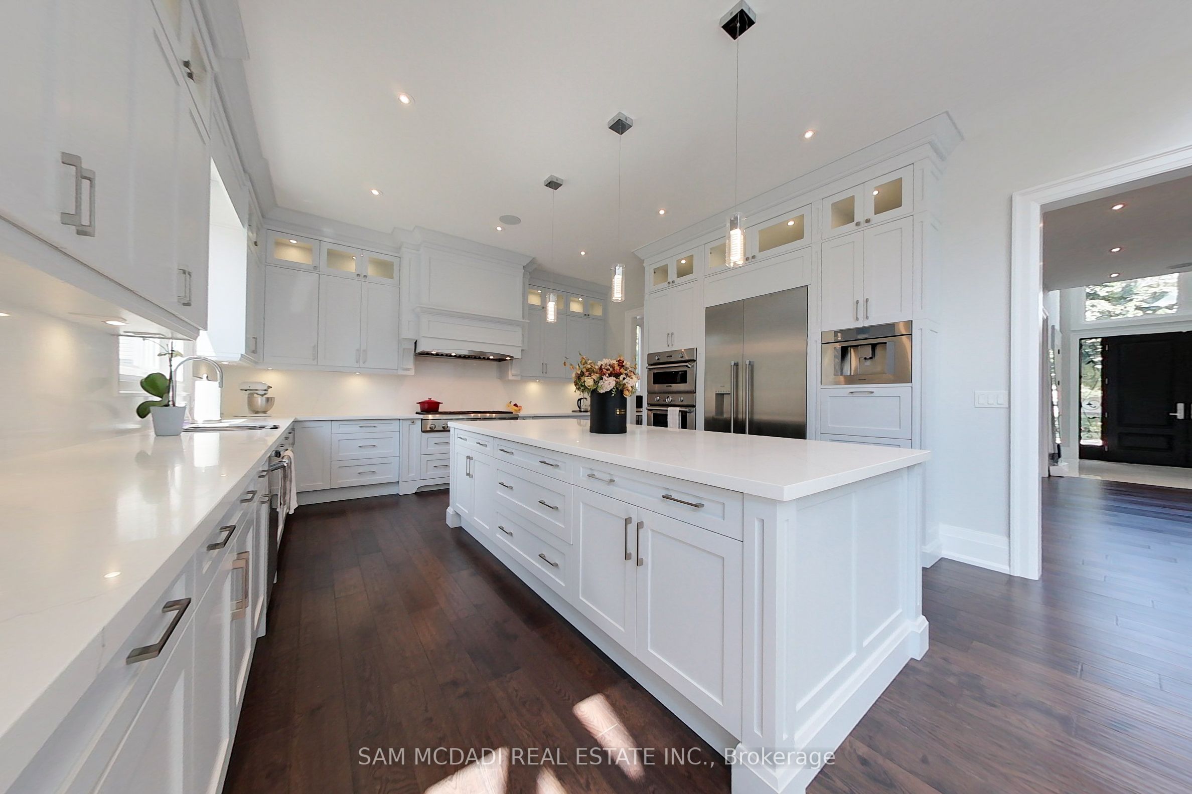 MLS #W12449728 image #11