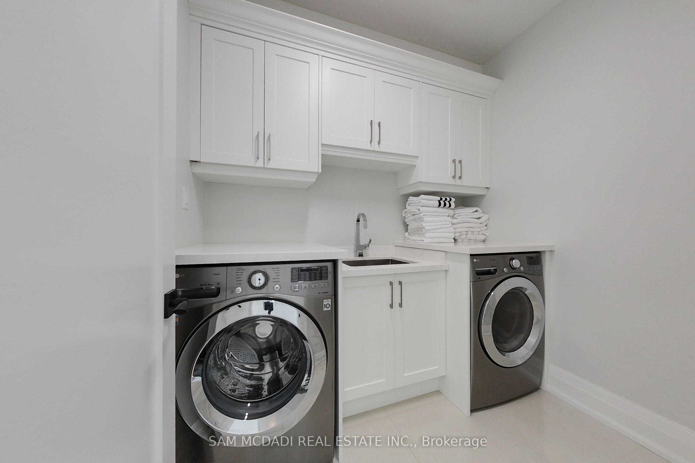 MLS #W12449728 image #27