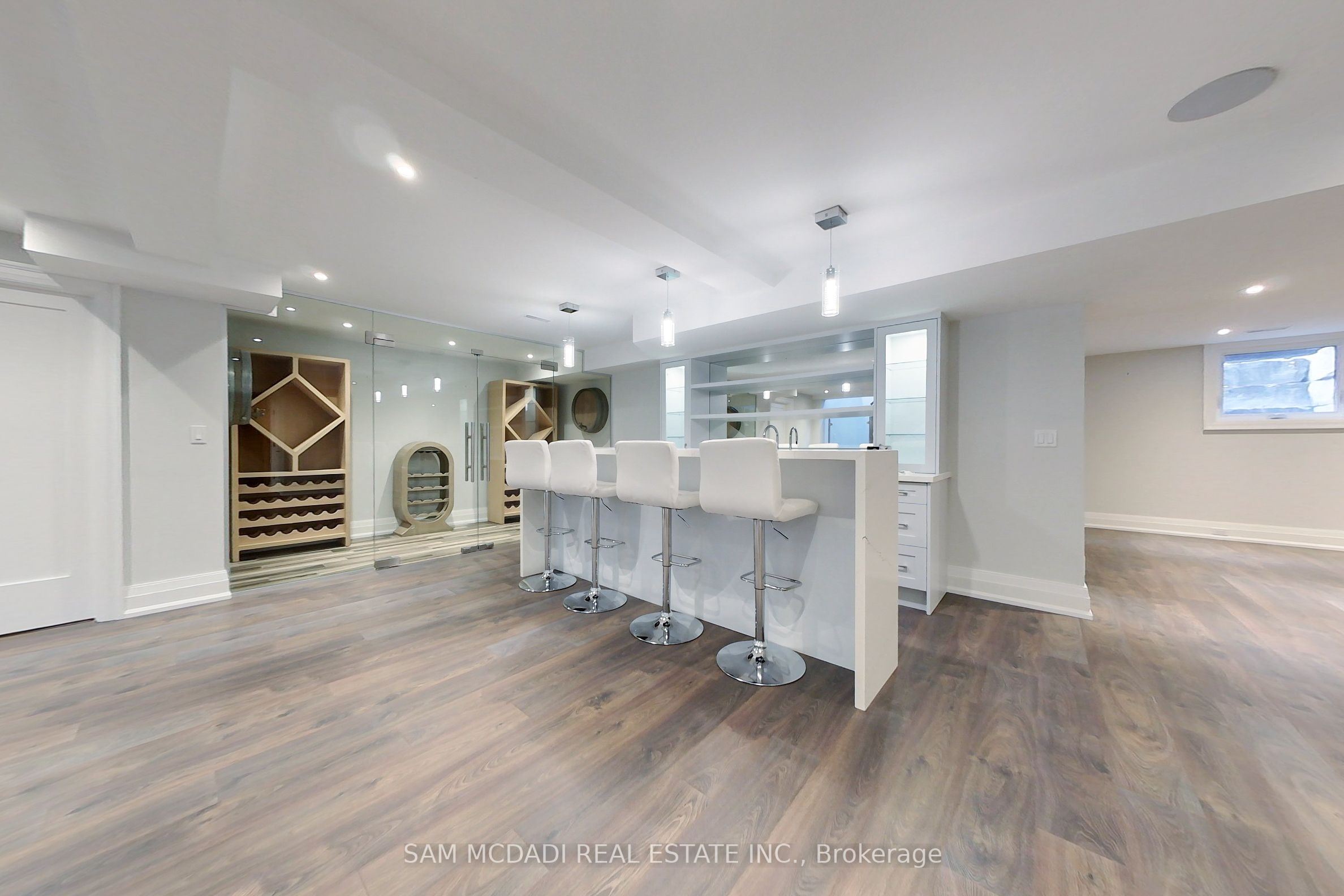 MLS #W12449728 image #29