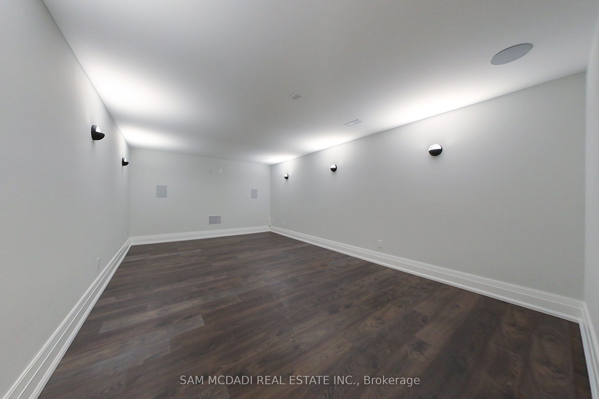 MLS #W12449728 image #34