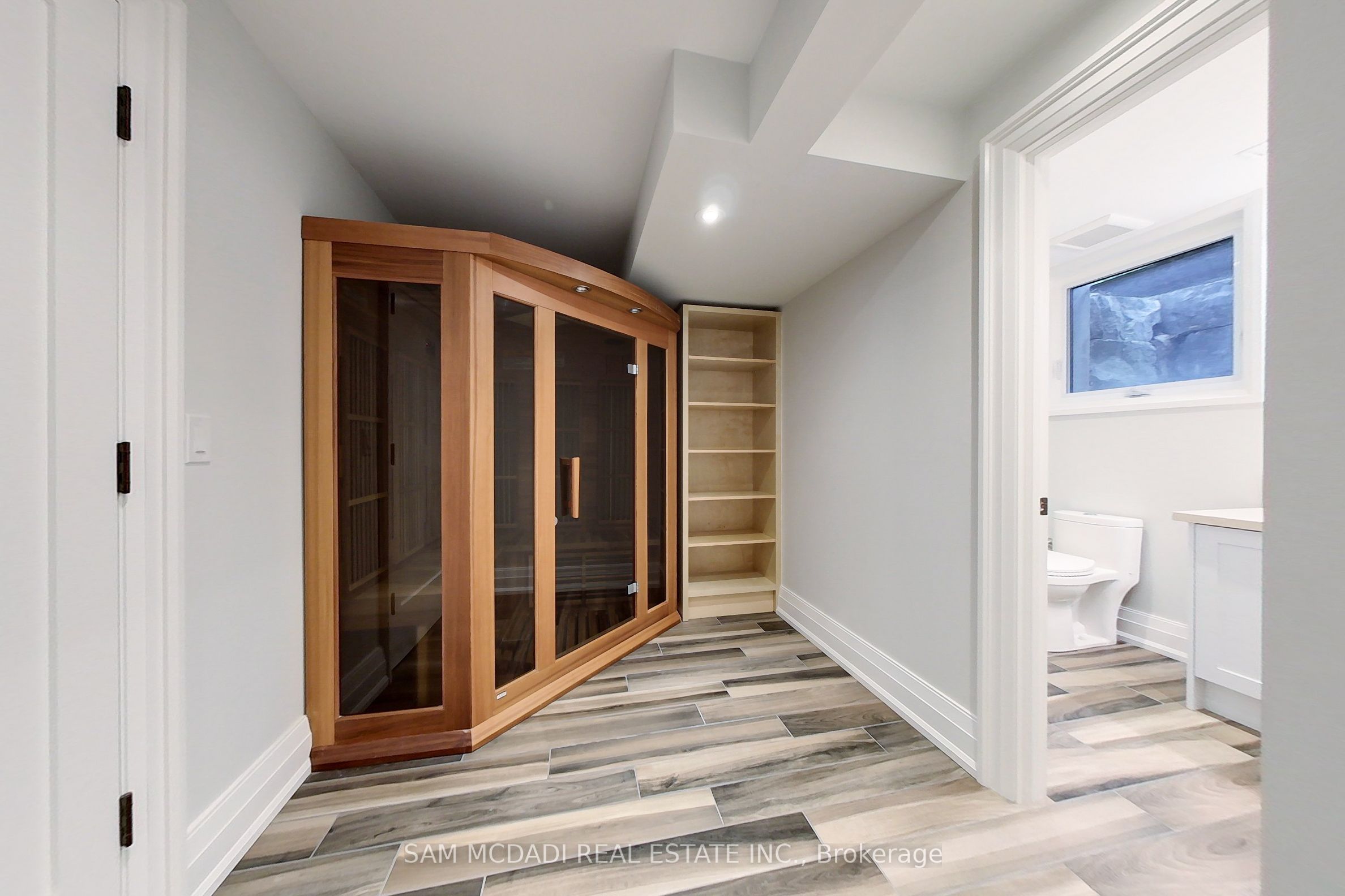 MLS #W12449728 image #35