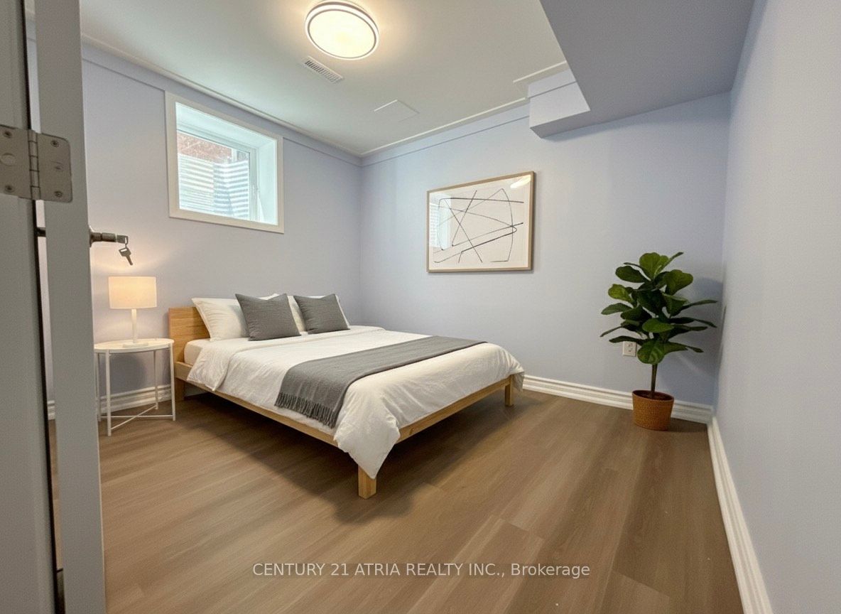 MLS #W12370767 image #0