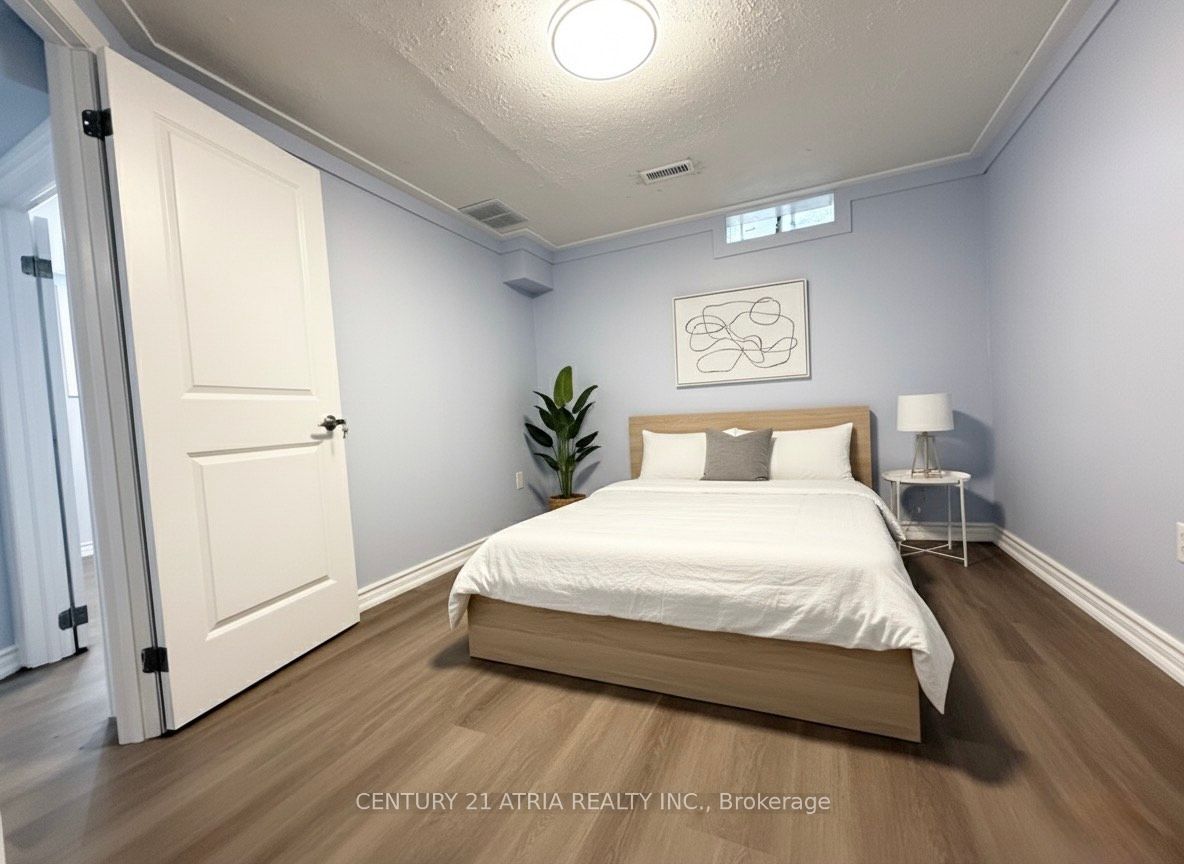 MLS #W12370767 image #4