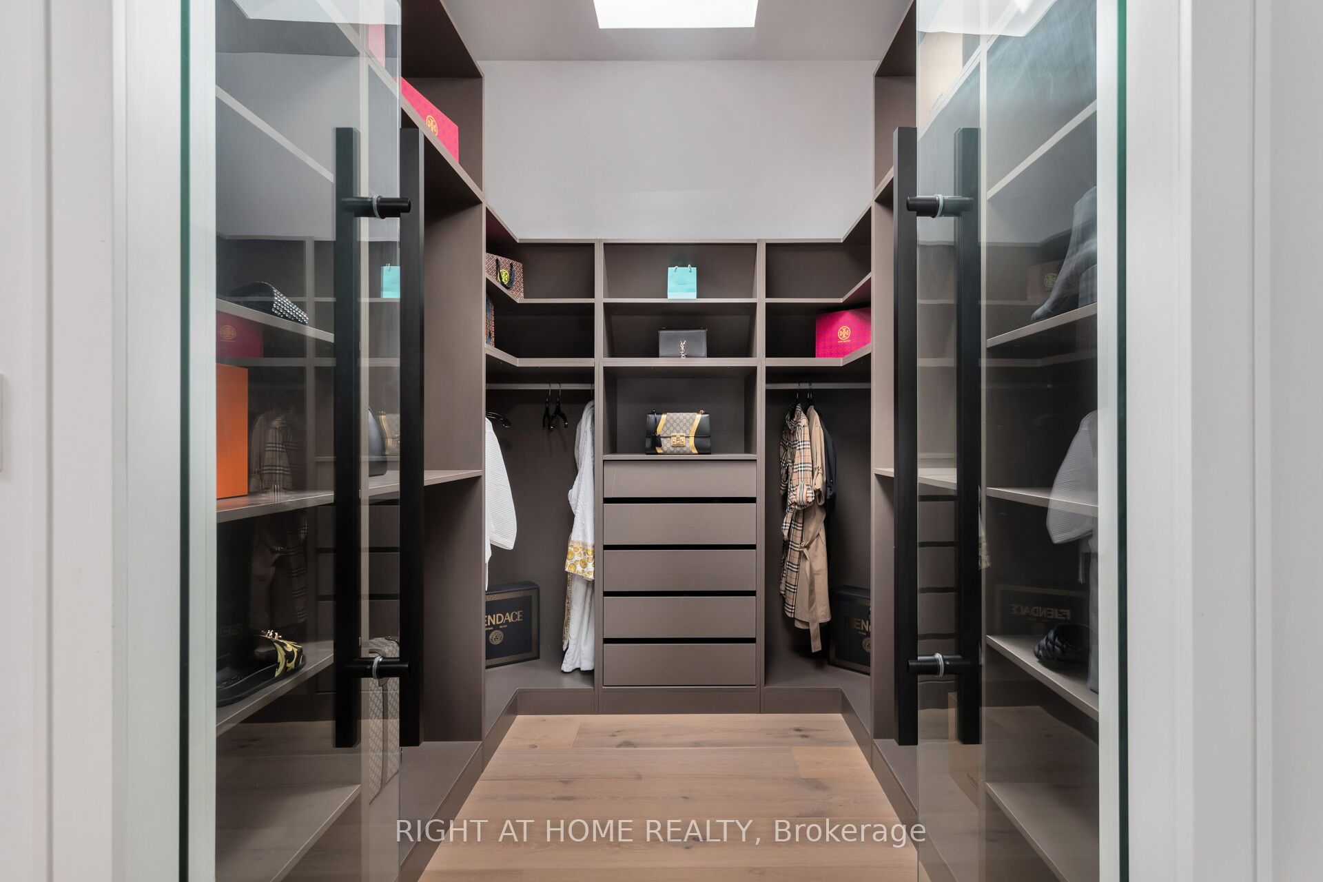 MLS #W12450438 image #28