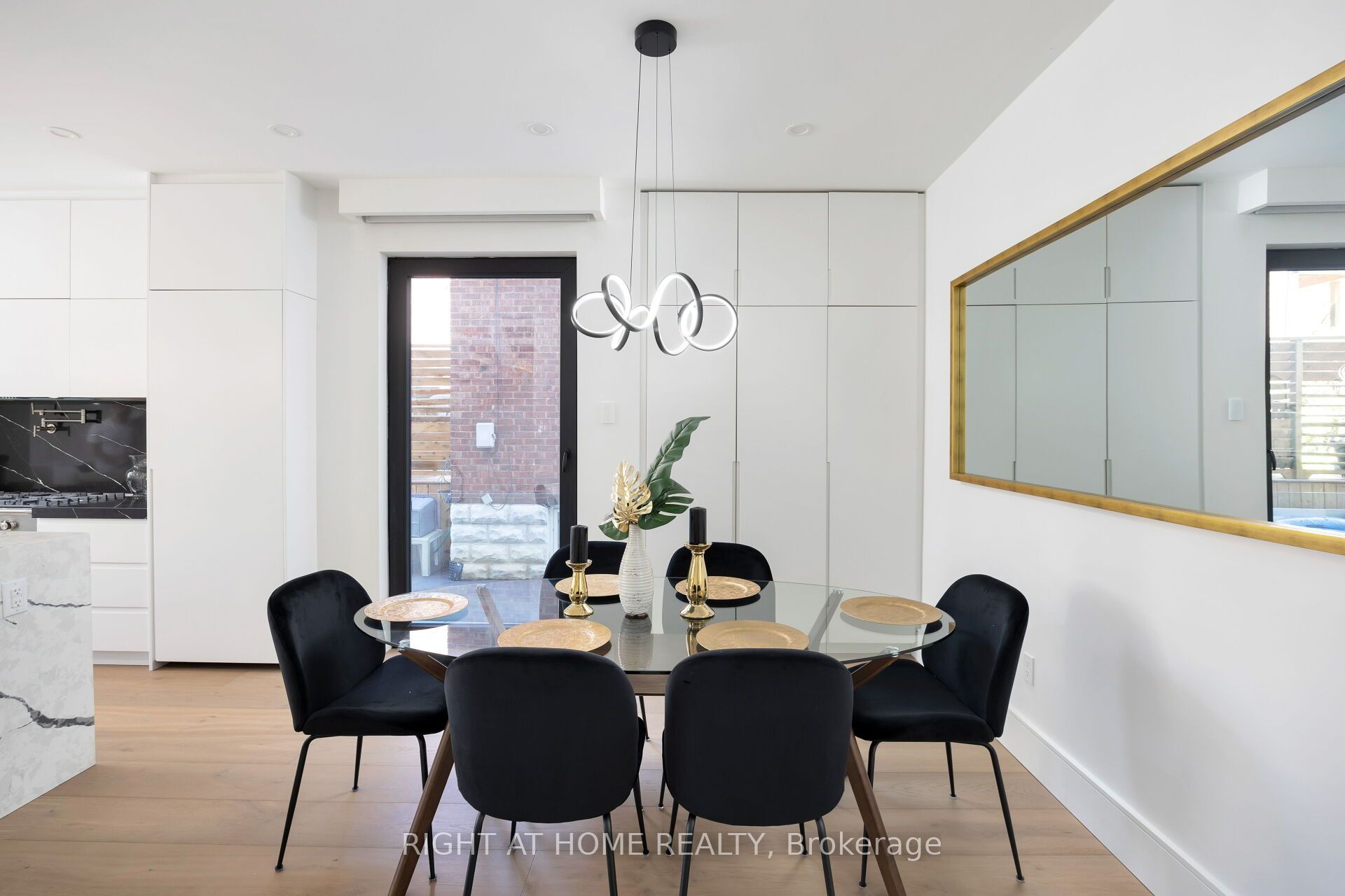 MLS #W12450438 image #3