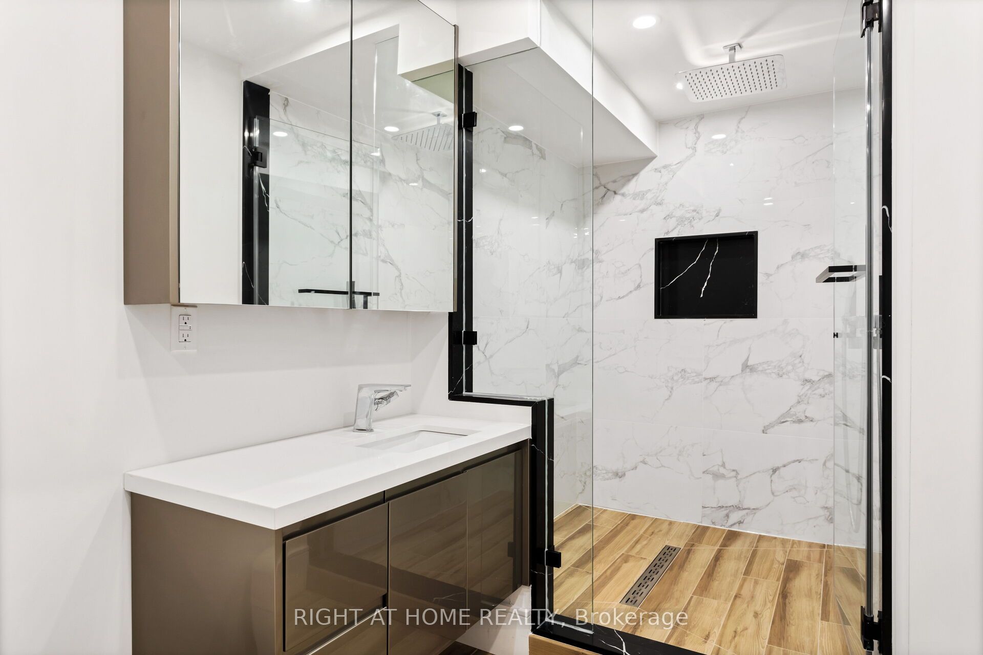 MLS #W12450438 image #36