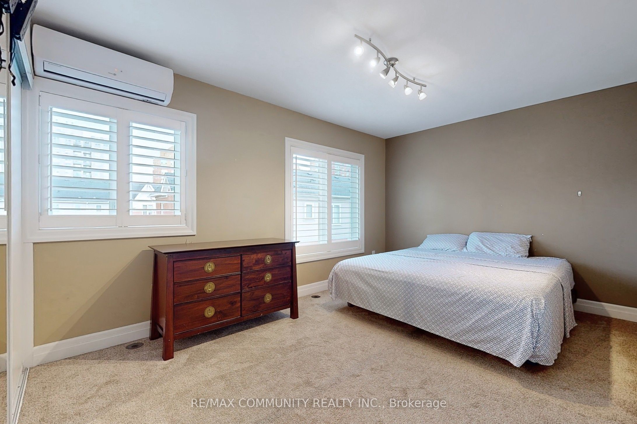 MLS #W12450455 image #23