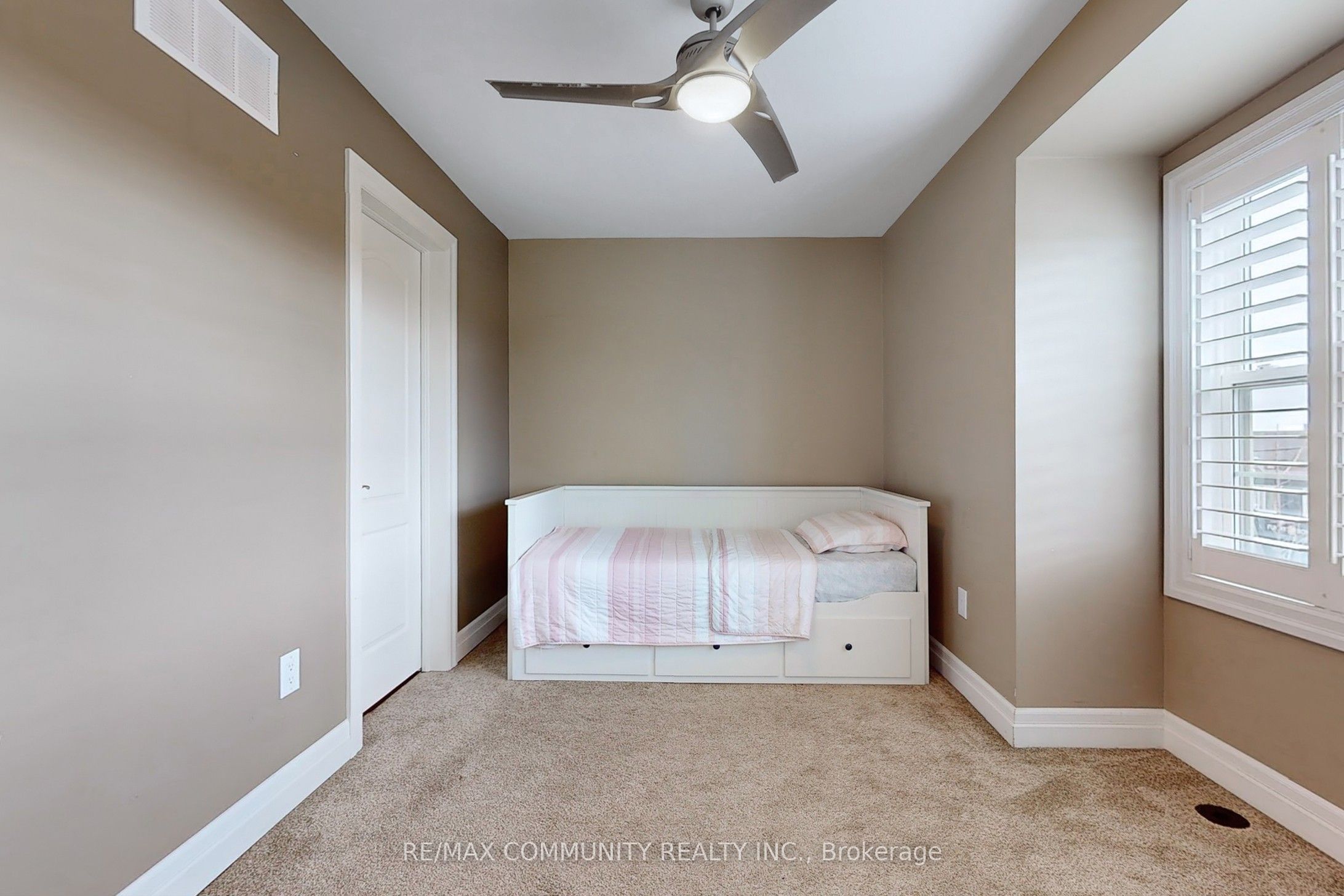 MLS #W12450455 image #30