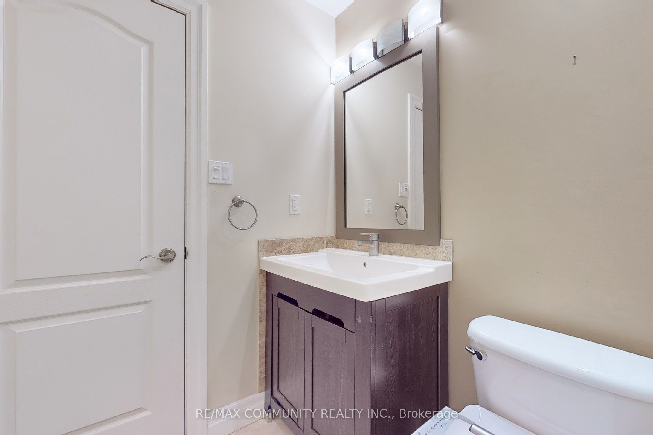 MLS #W12450455 image #9