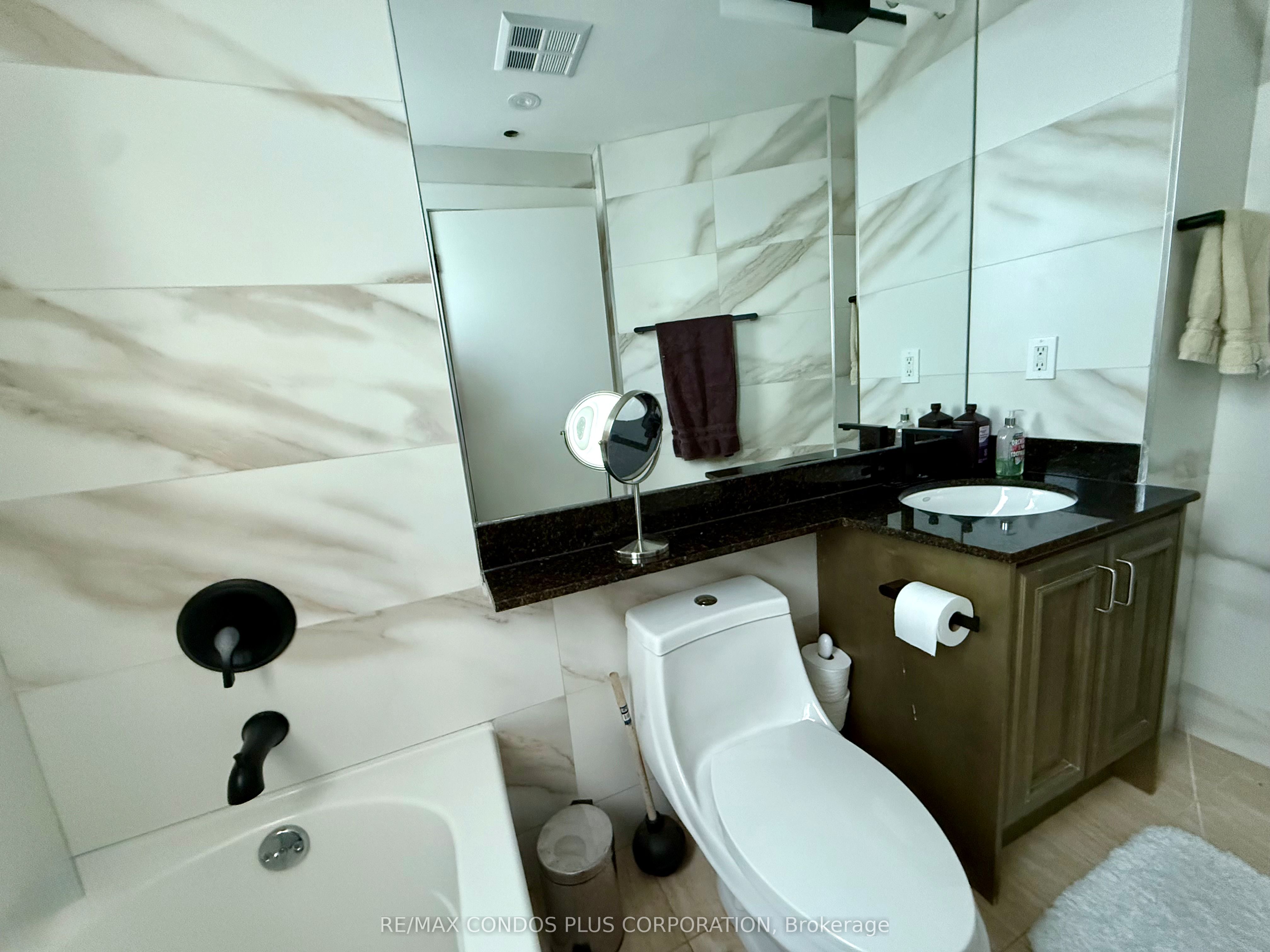 MLS #W12450937 image #19