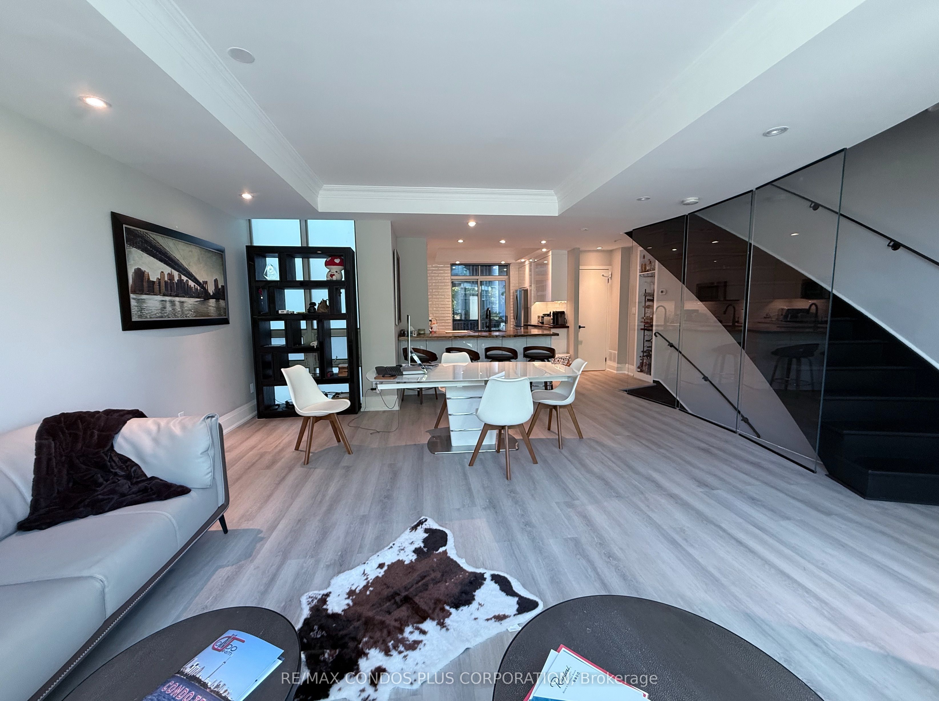 MLS #W12450937 image #4